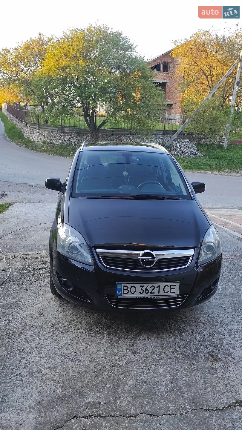 Opel Zafira, 2013