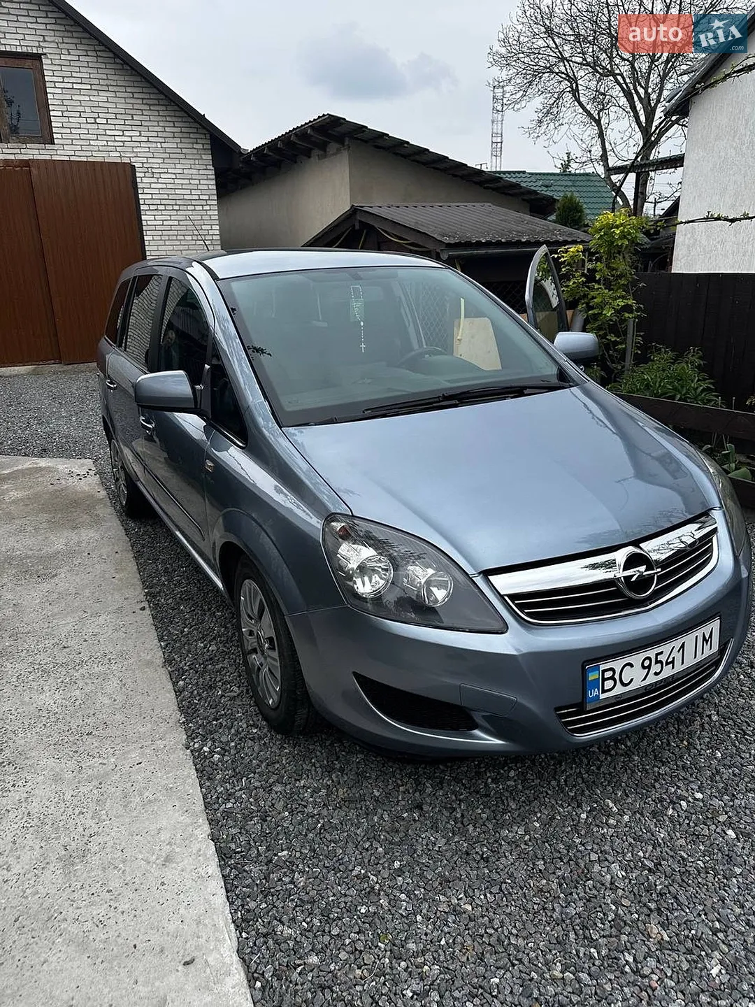 Opel Zafira, 2011