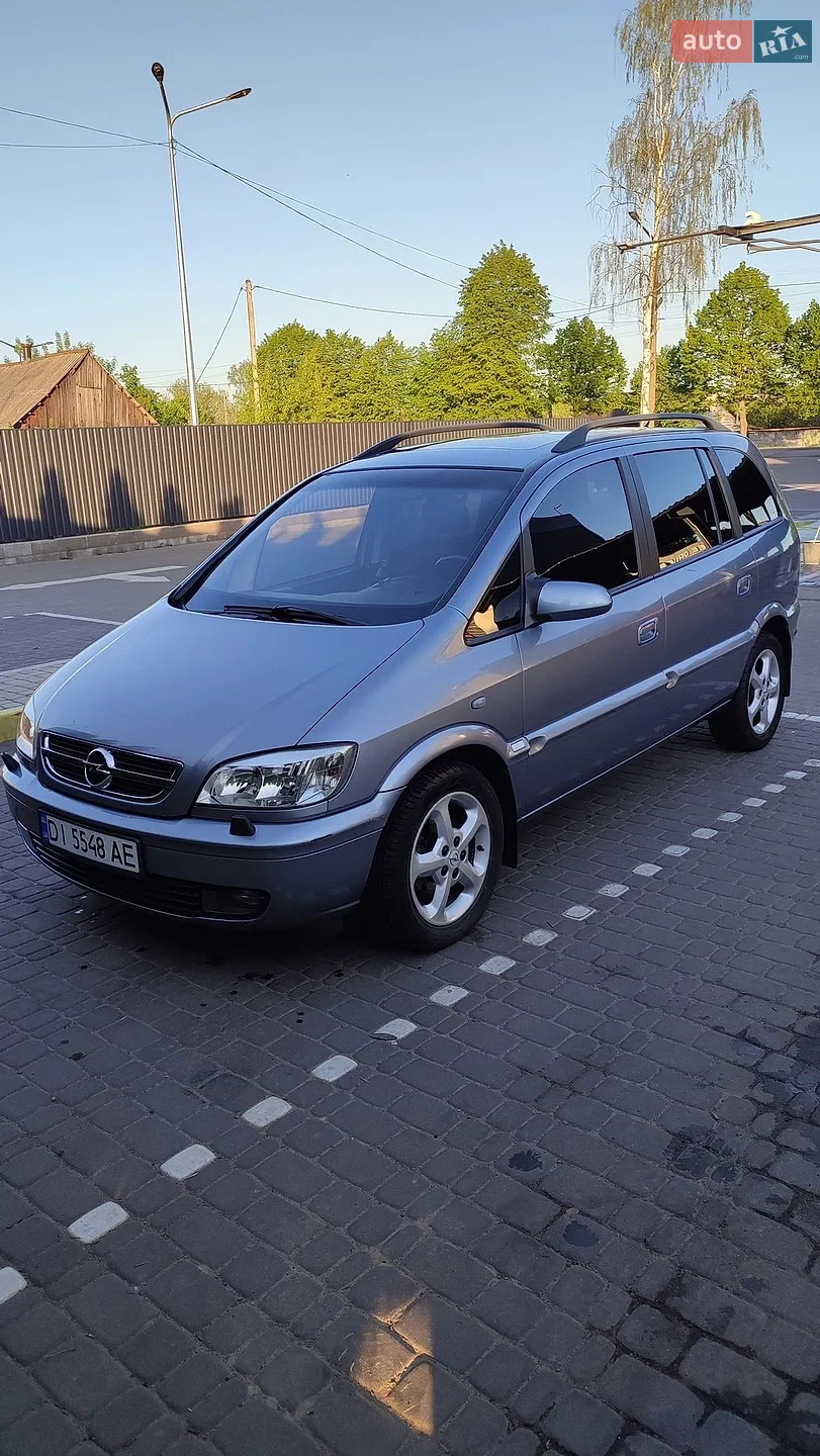 Opel Zafira, 2004