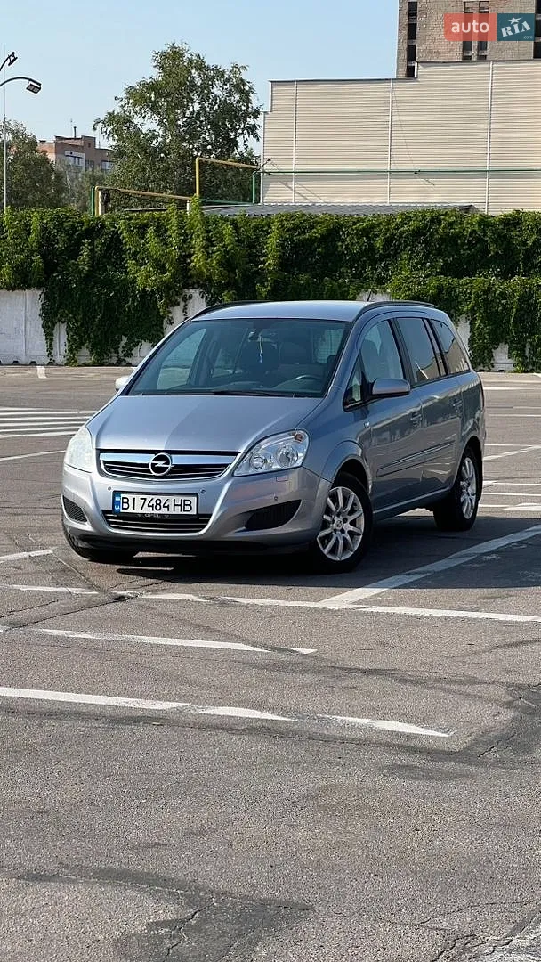 Opel Zafira, 2008
