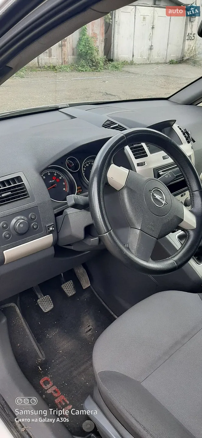 Opel Zafira, 2008