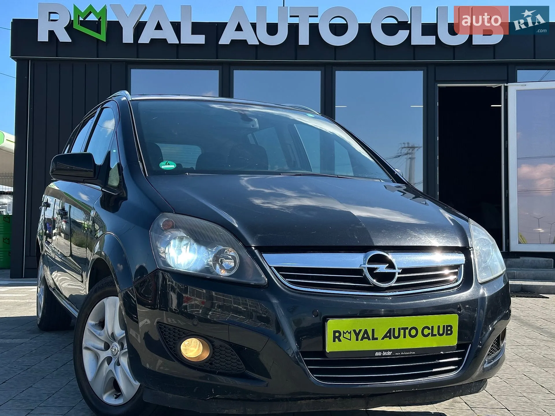 Opel Zafira, 2011