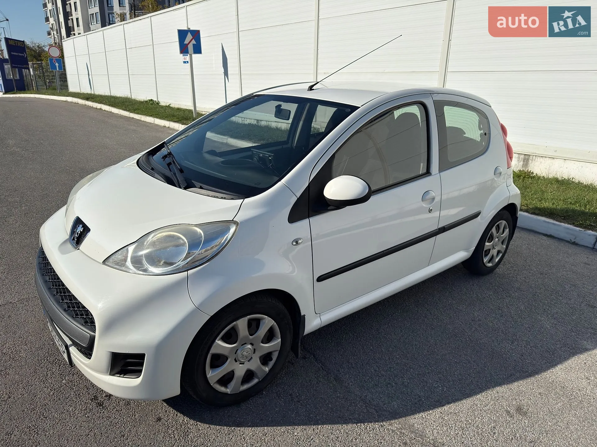 Peugeot 107, 2011