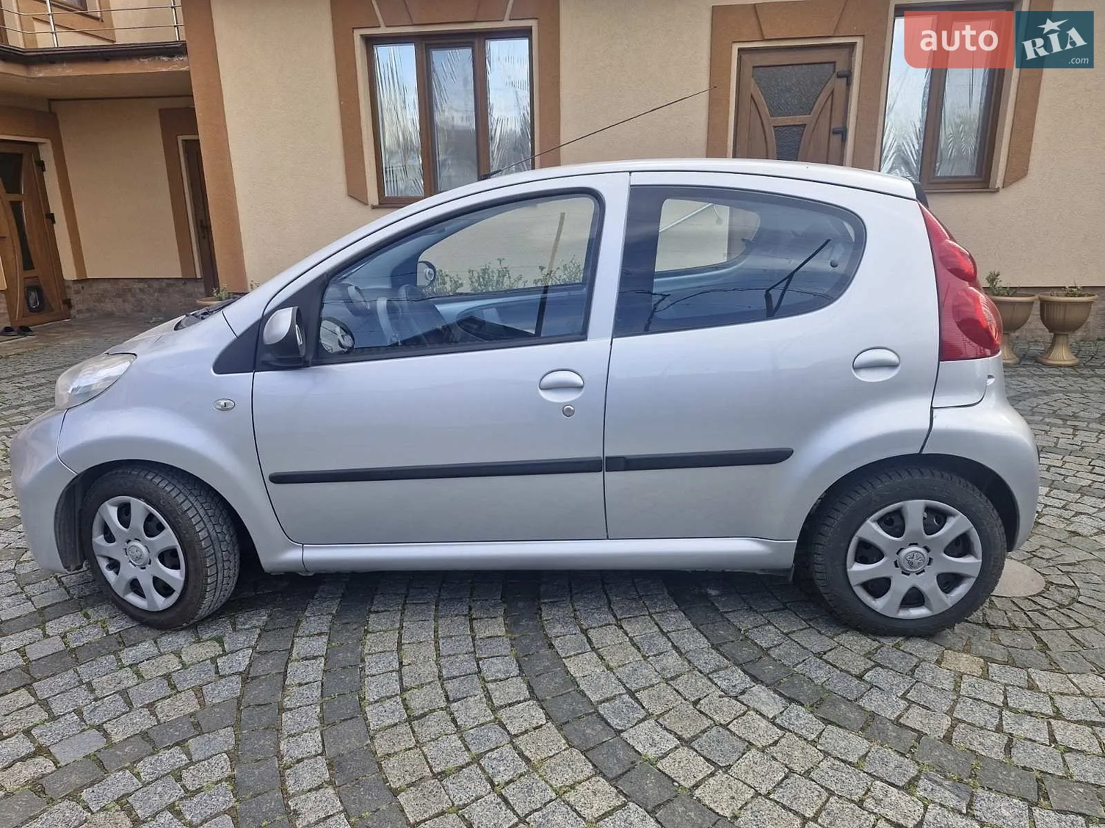 Peugeot 107, 2009