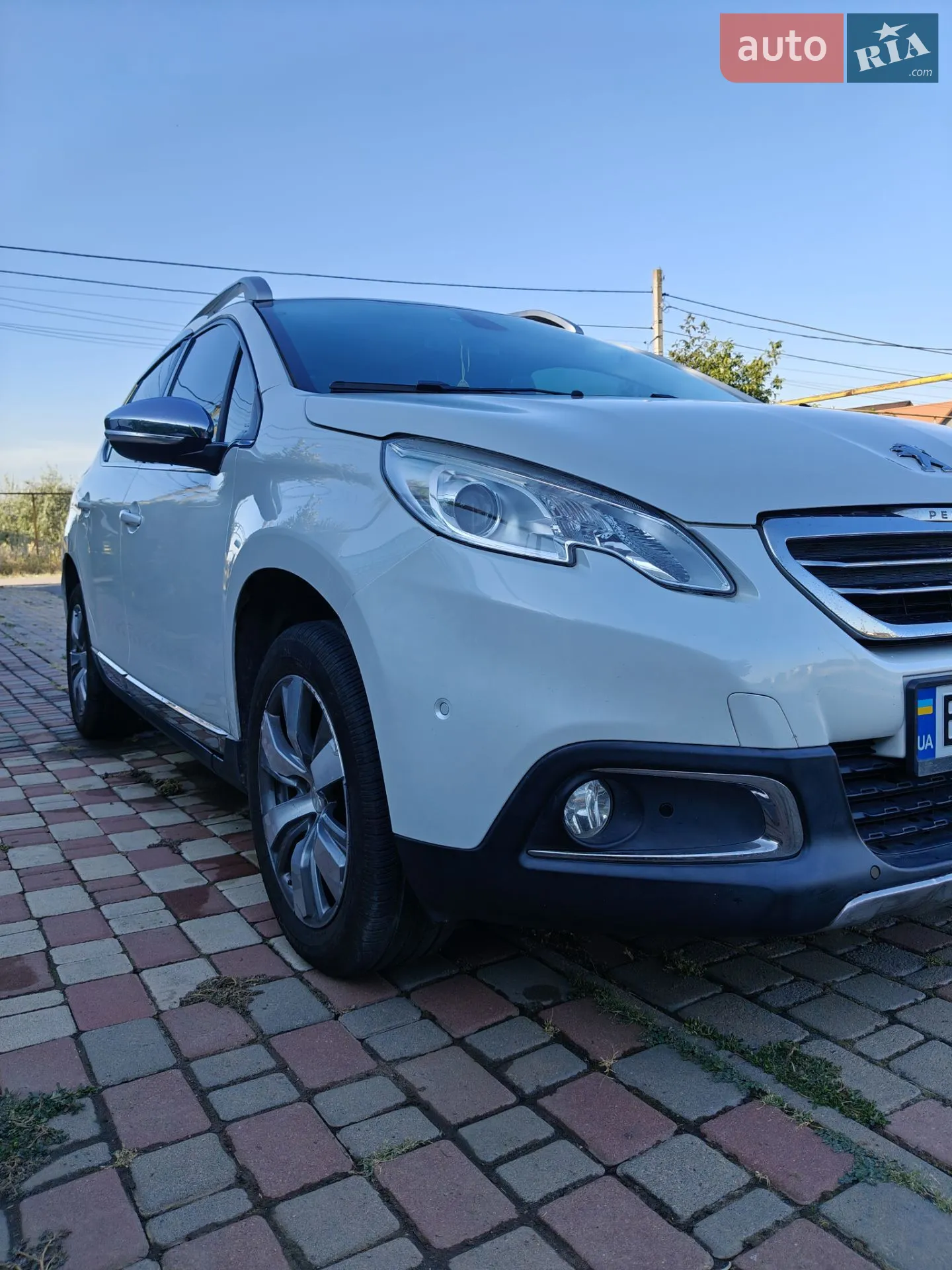 Peugeot 2008, 2015