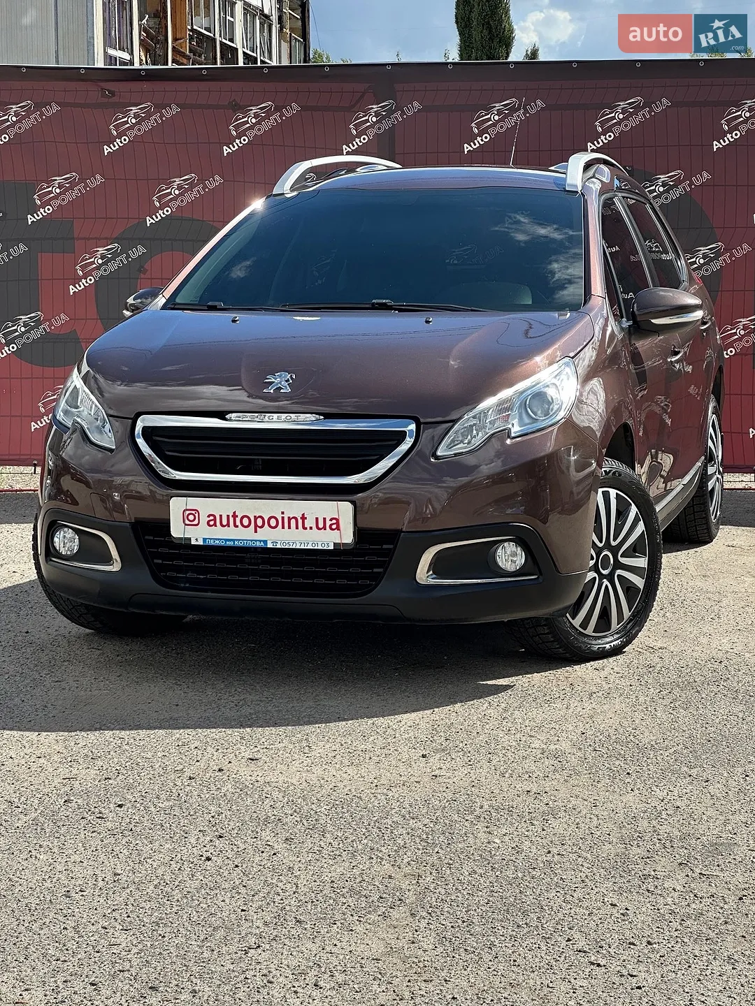 Peugeot 2008, 2015
