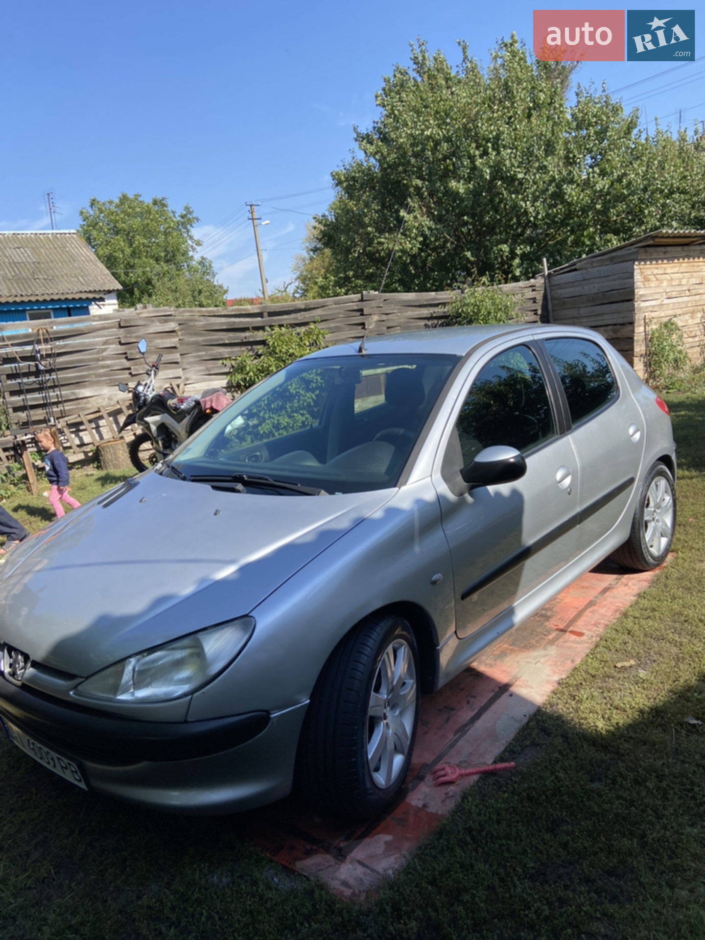 Peugeot 206, 2002