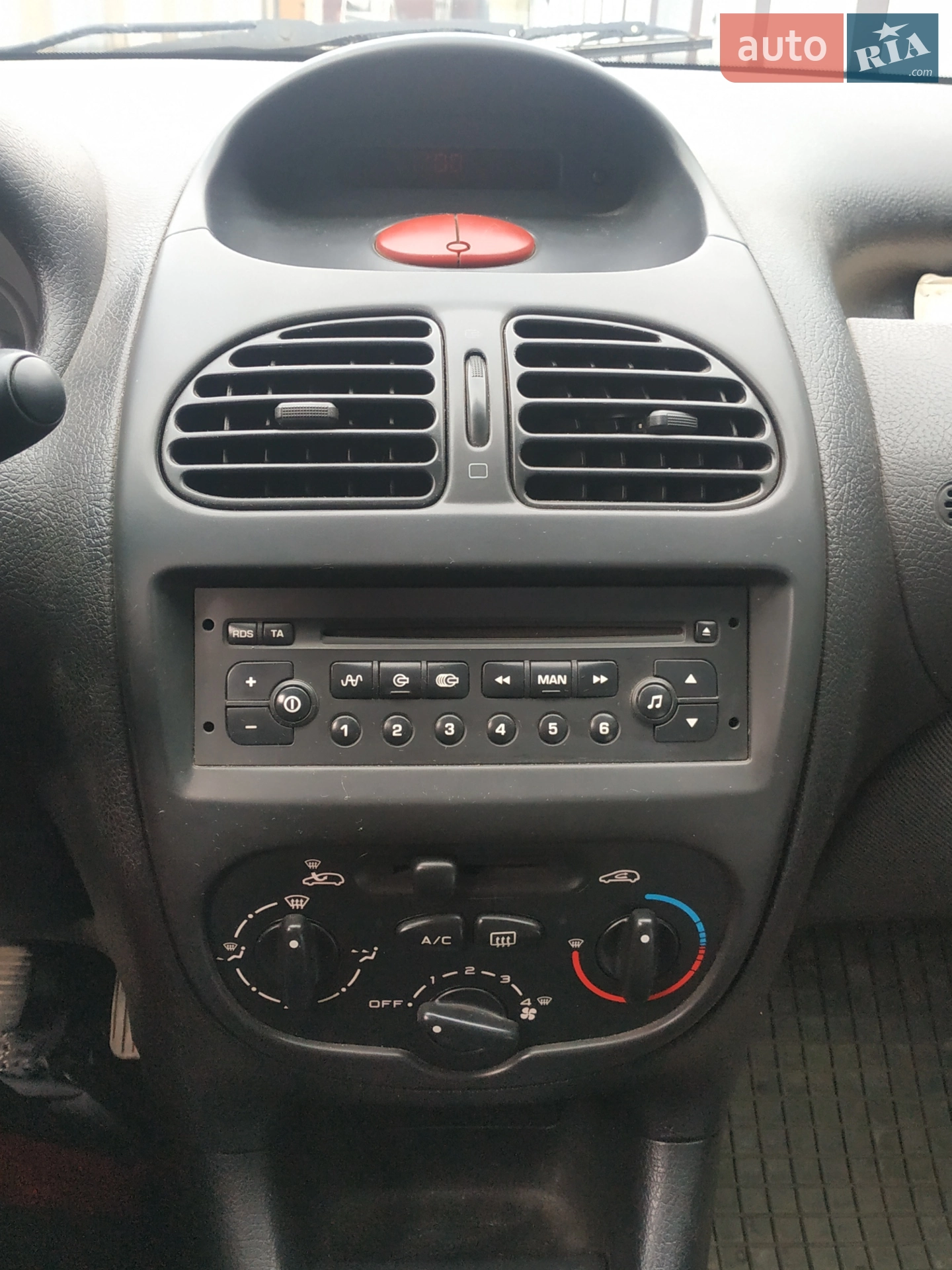 Peugeot 206, 2008