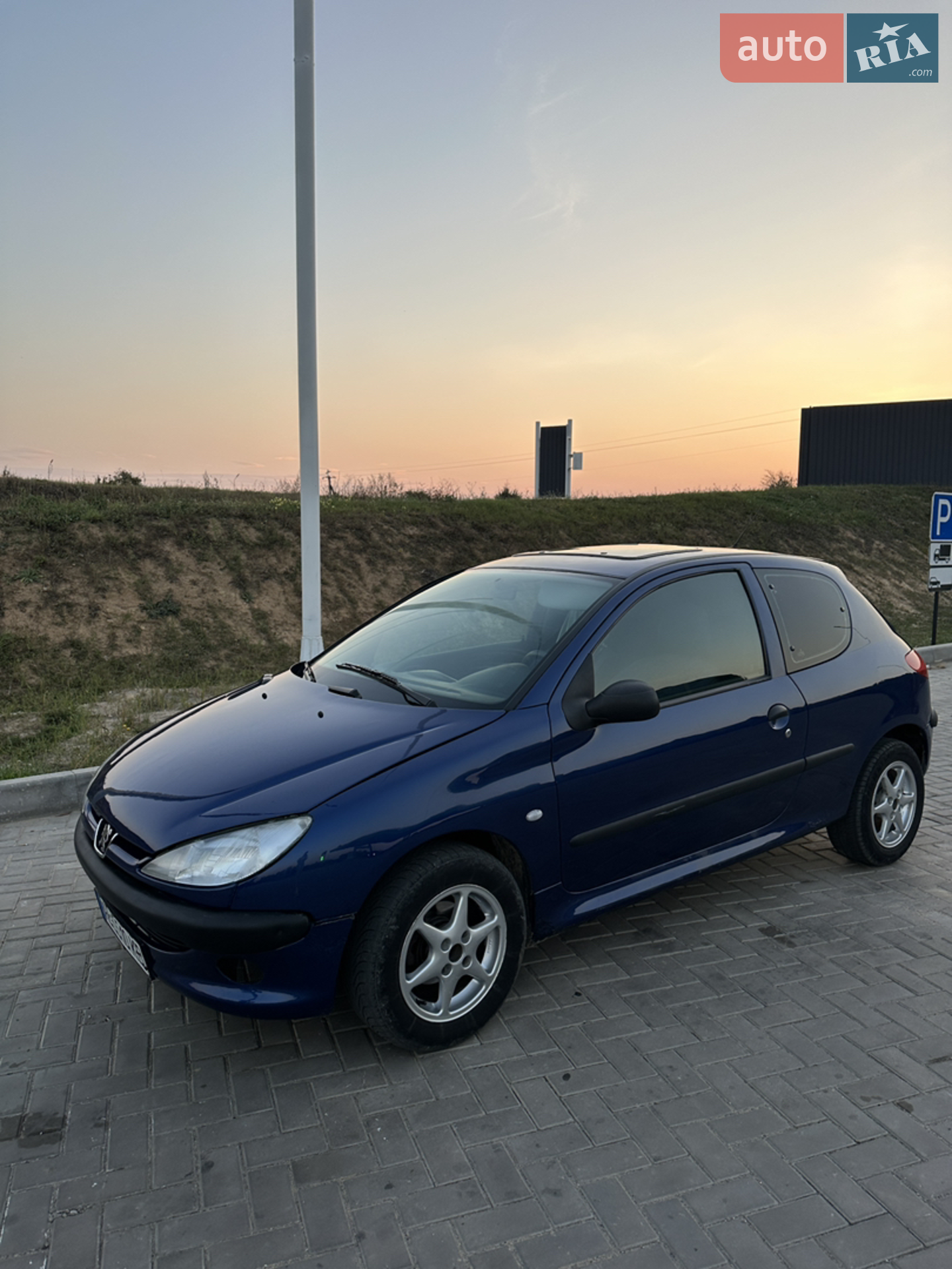 Peugeot 206, 2000