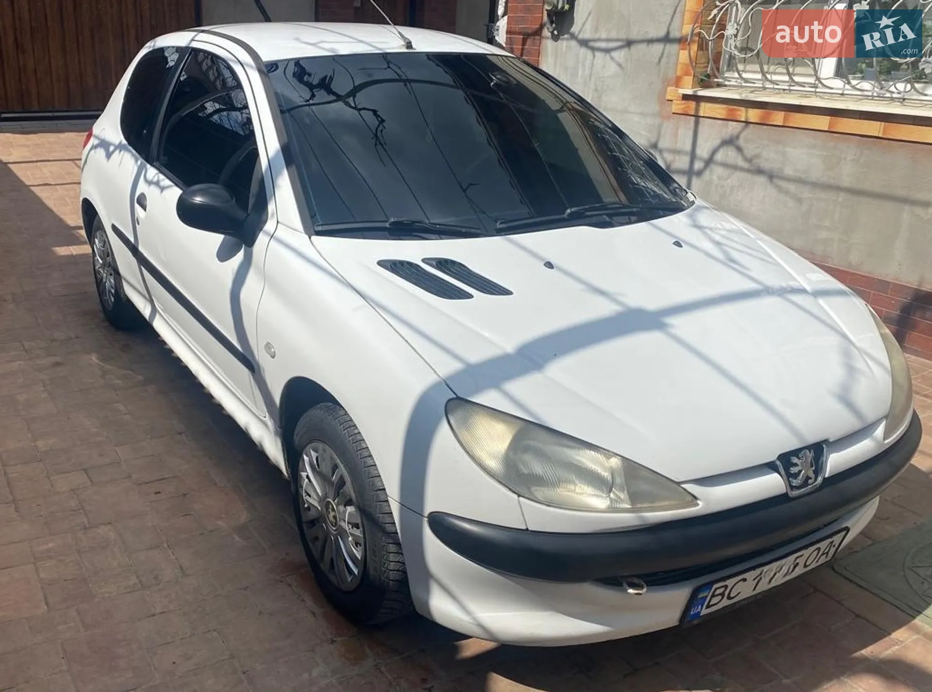 Peugeot 206, 2003