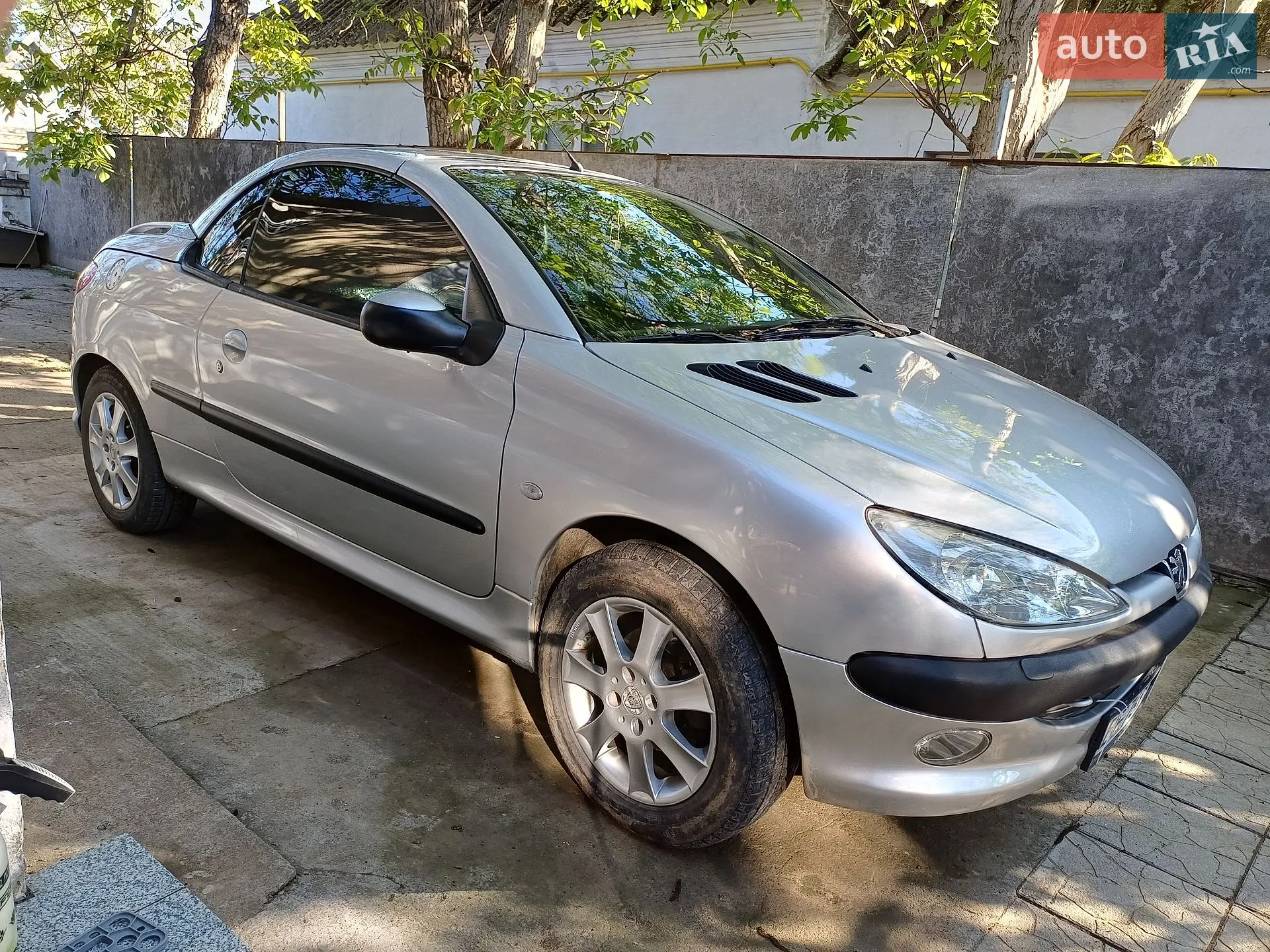 Peugeot 206, 2002