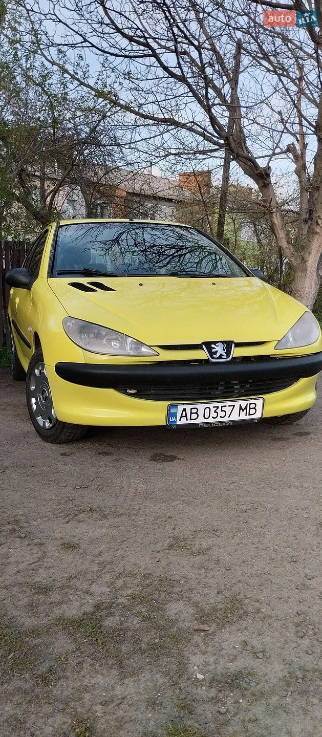 Peugeot 206, 2003