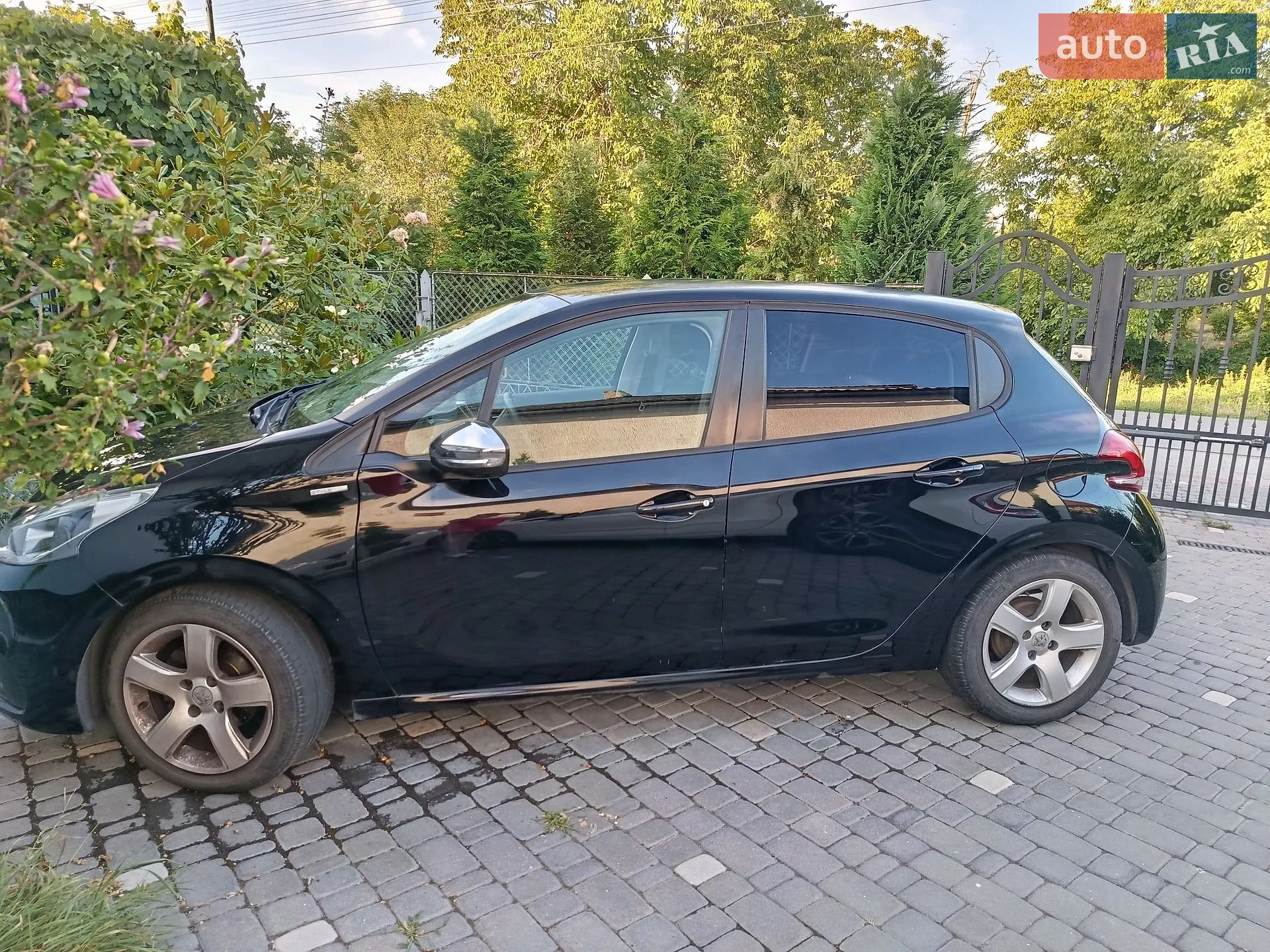 Peugeot 208, 2017