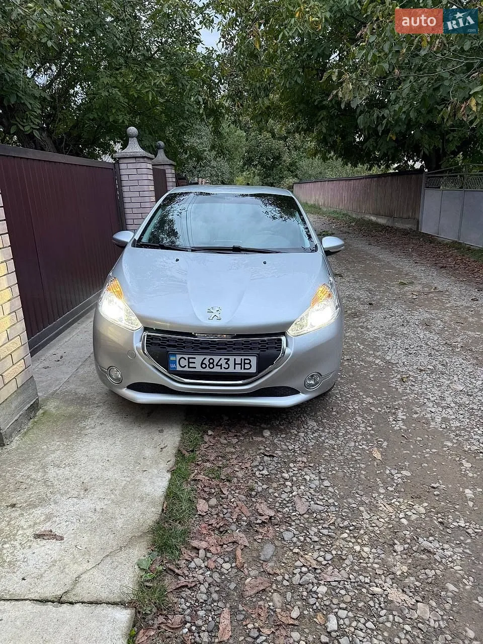 Peugeot 208, 2013