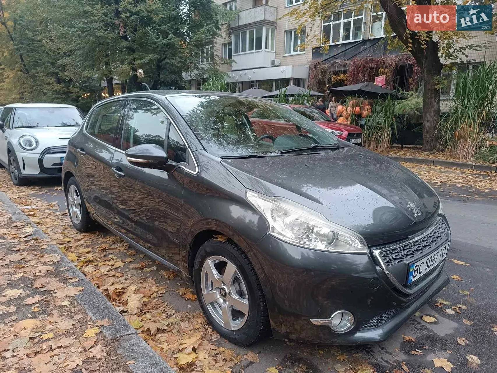 Peugeot 208, 2012