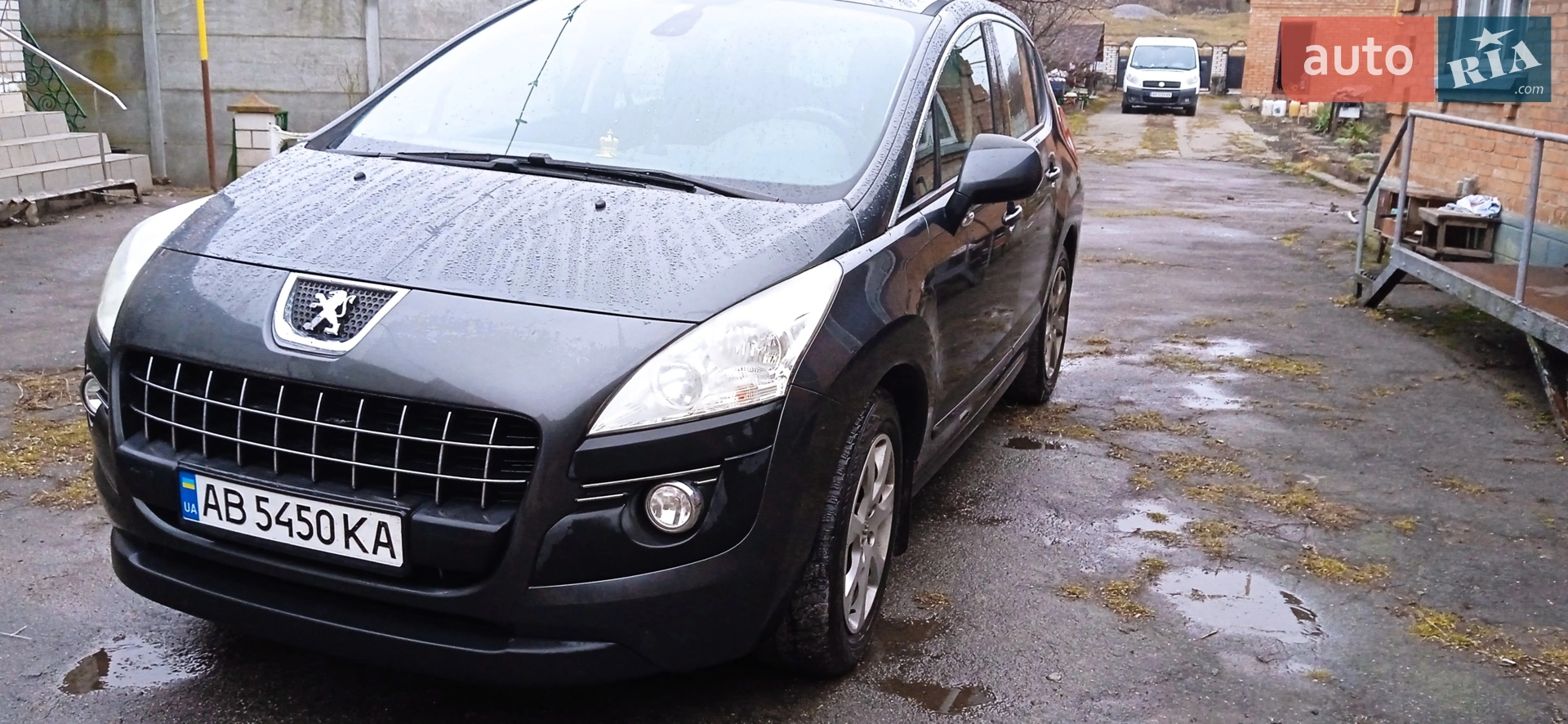 Peugeot 3008, 2010