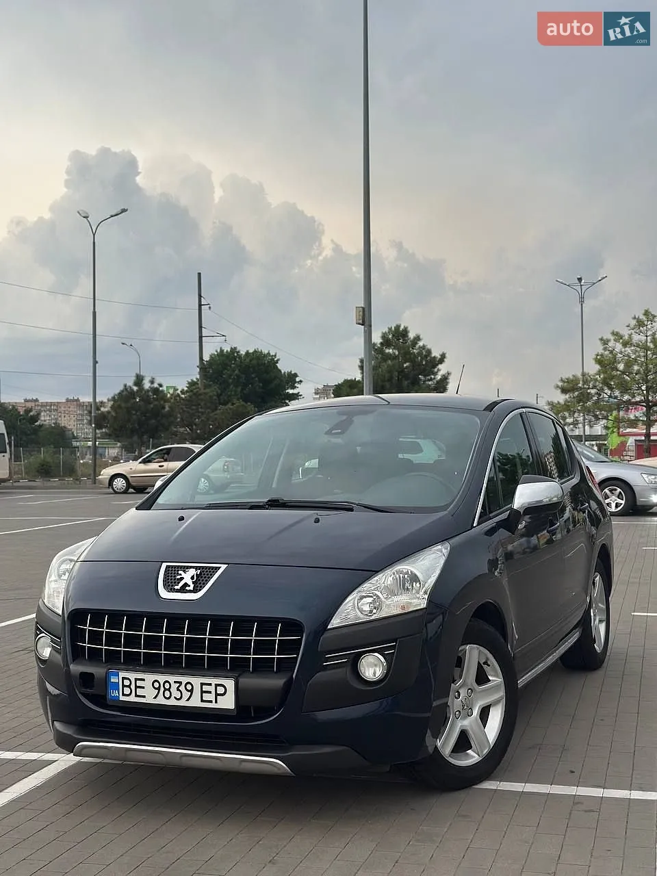 Peugeot 3008, 2011