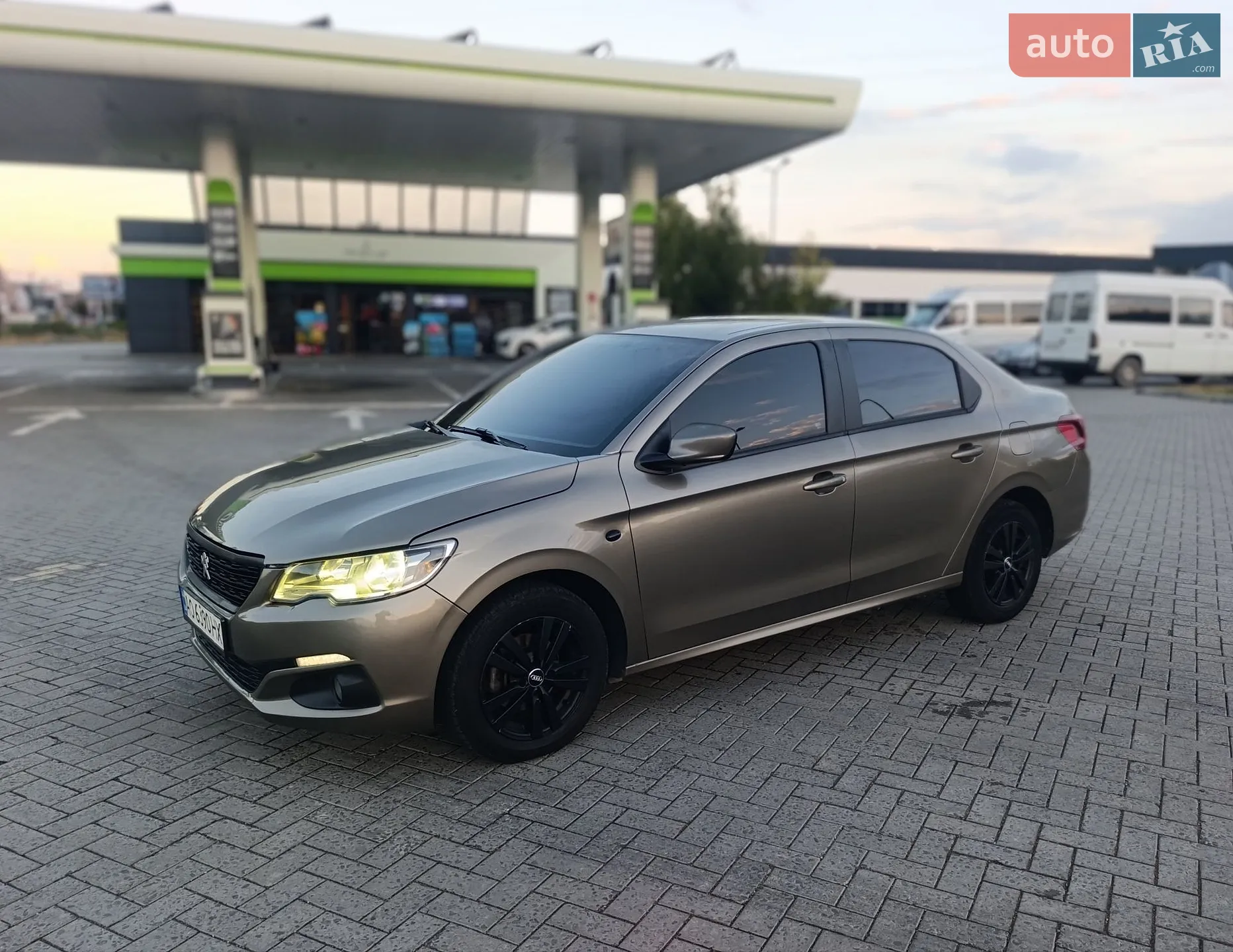 Peugeot 301, 2018