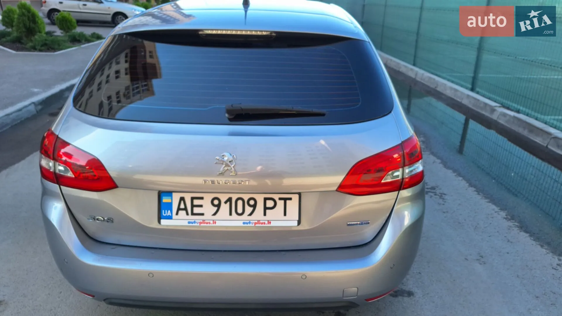 Peugeot 308, 2015