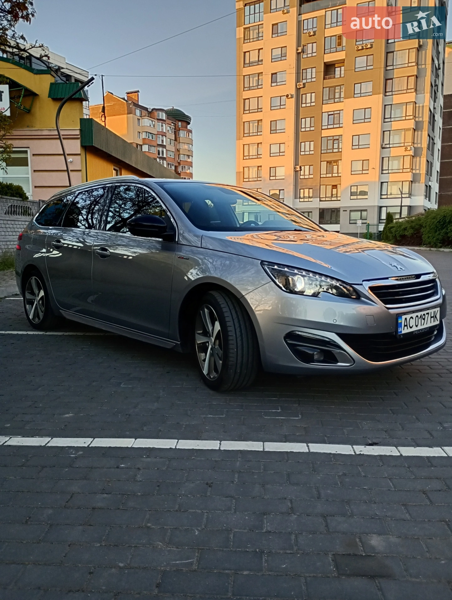 Peugeot 308, 2015