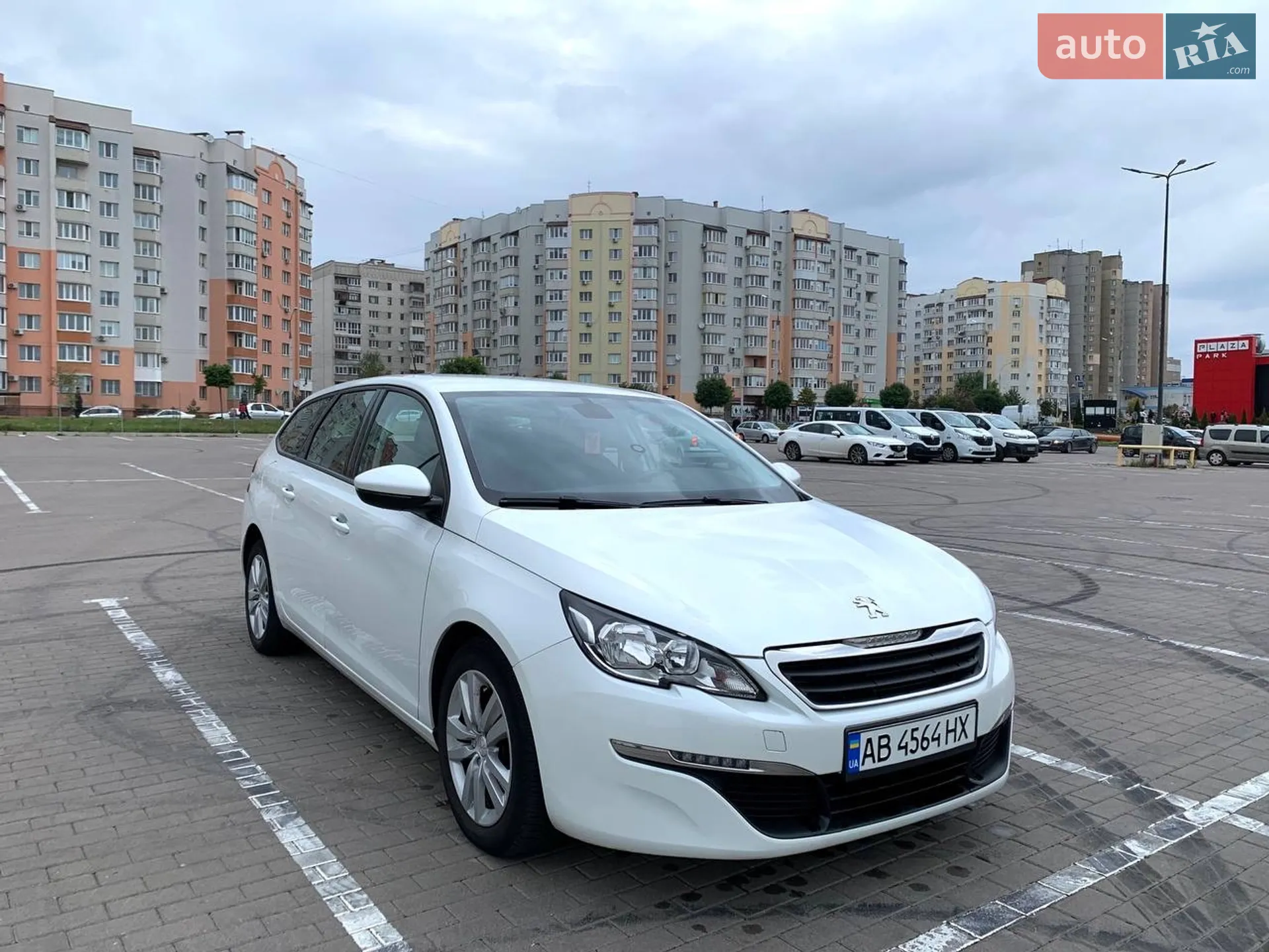 Peugeot 308, 2015