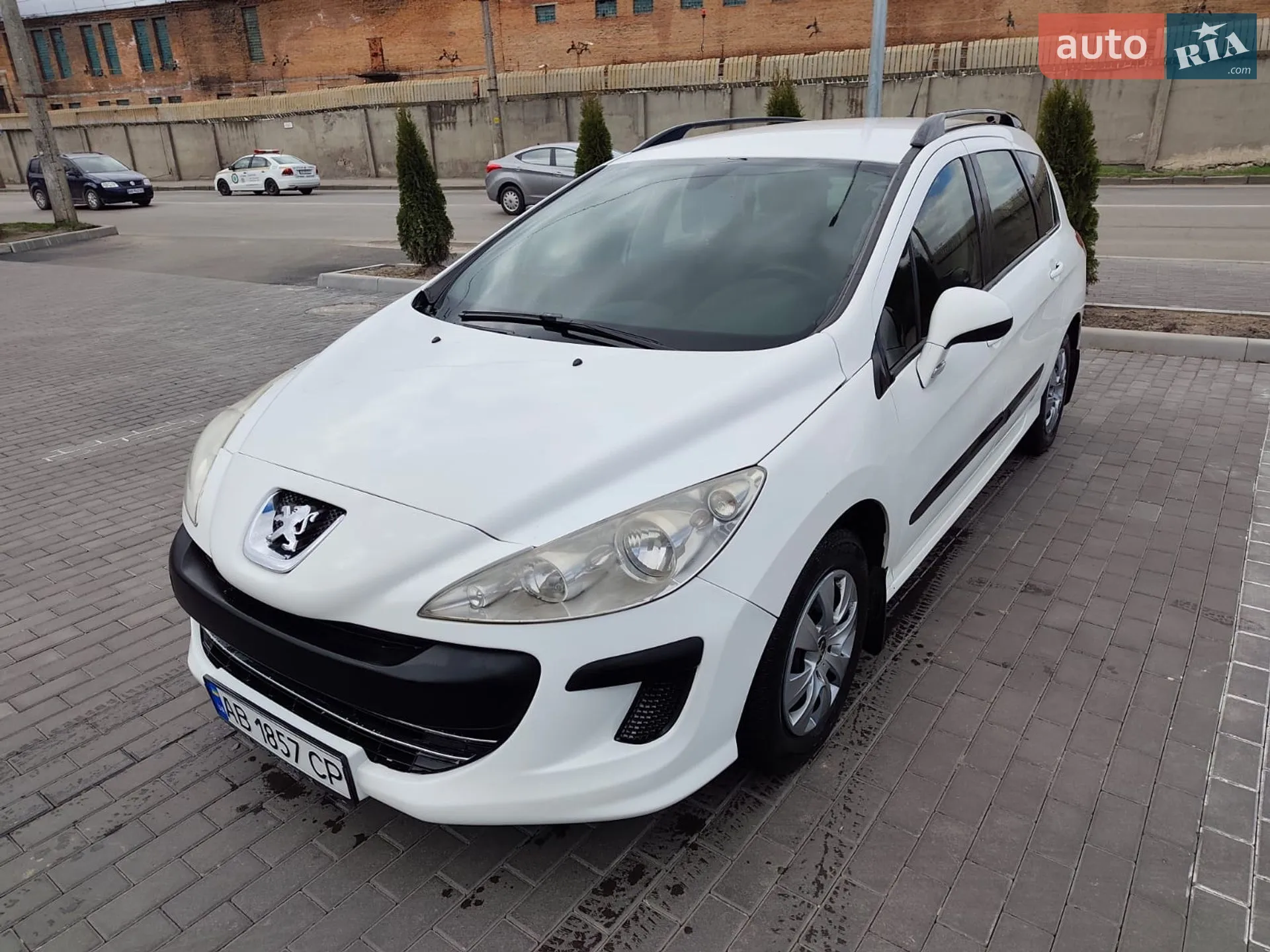 Peugeot 308, 2011