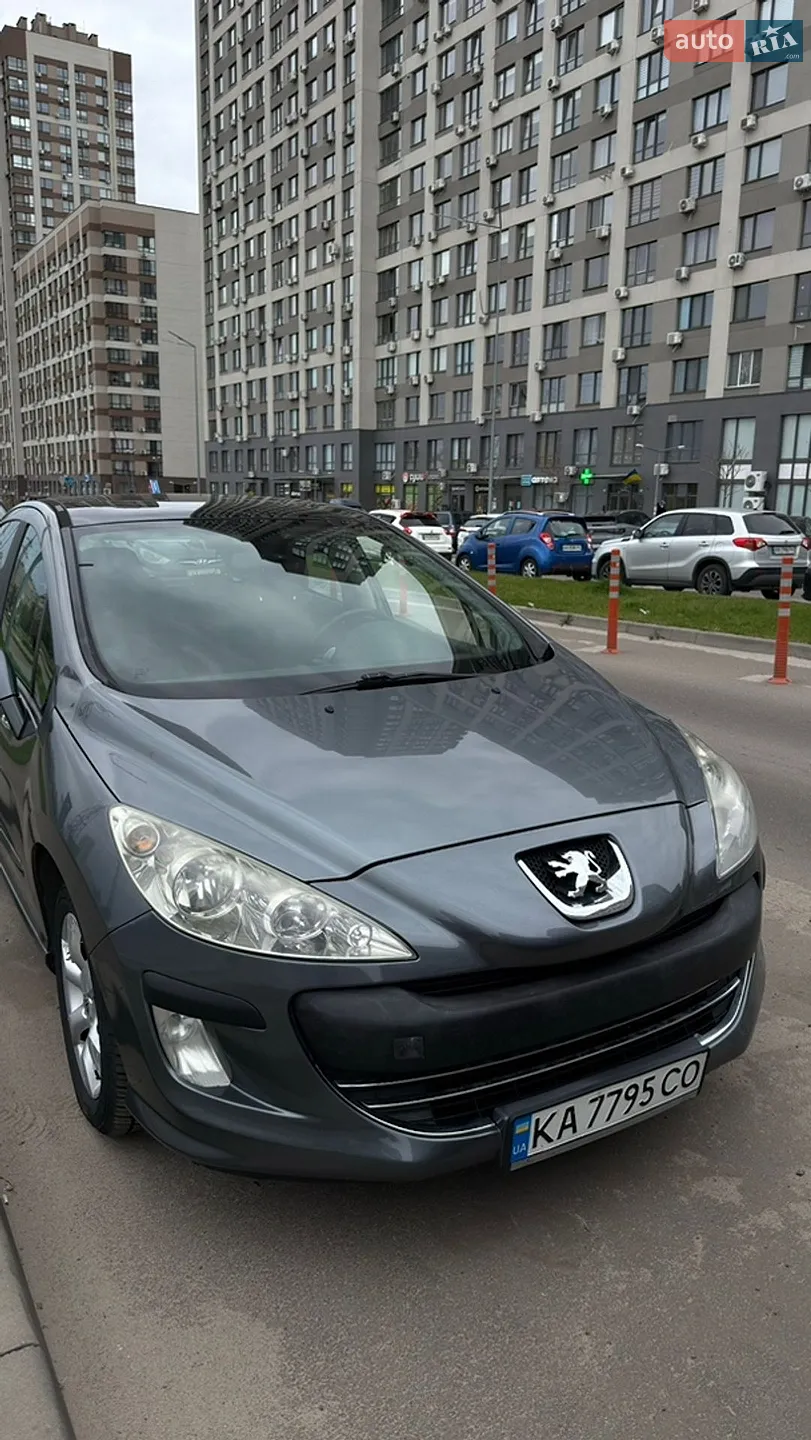 Peugeot 308, 2010