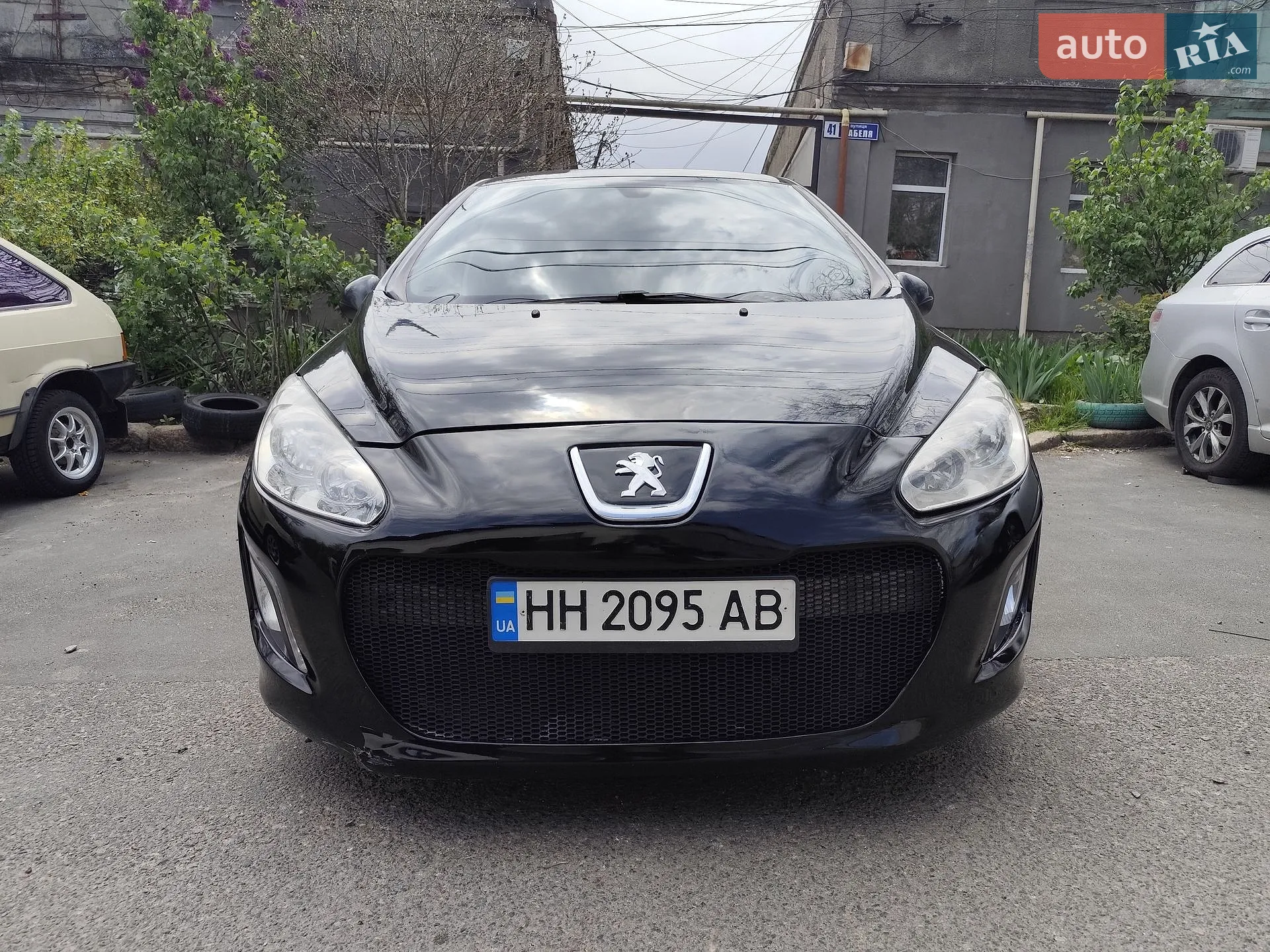Peugeot 308, 2011