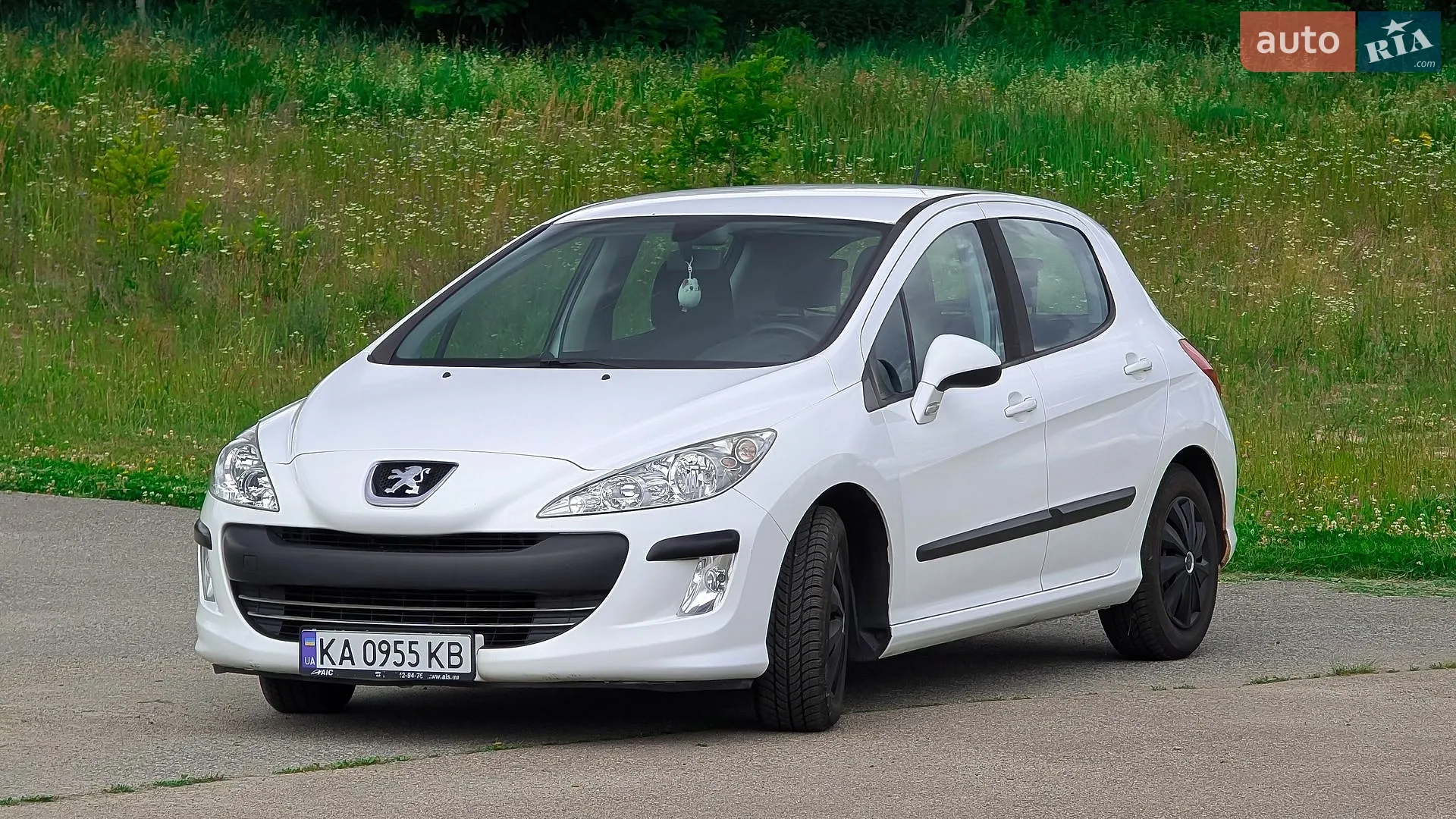 Peugeot 308, 2011