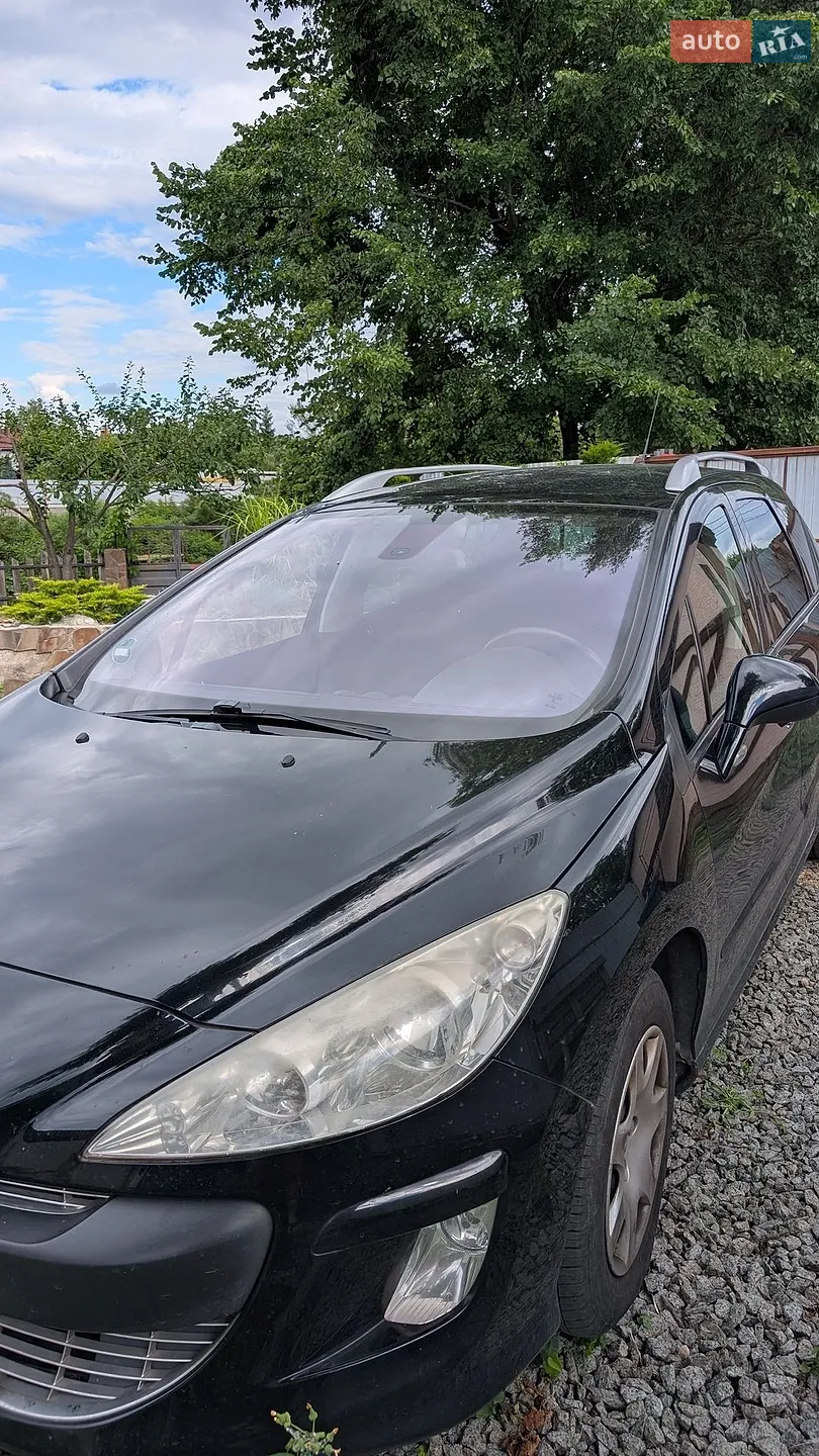 Peugeot 308, 2010