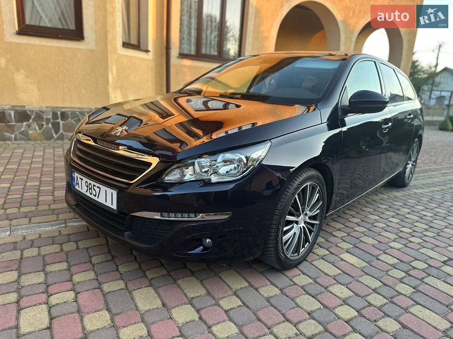 Peugeot 308, 2015