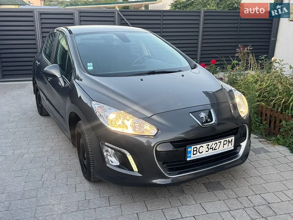 Peugeot 308, 2012