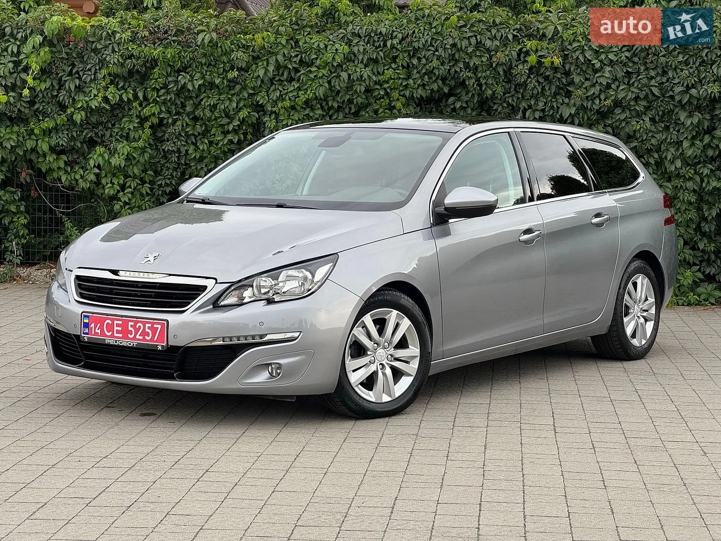 Peugeot 308, 2015