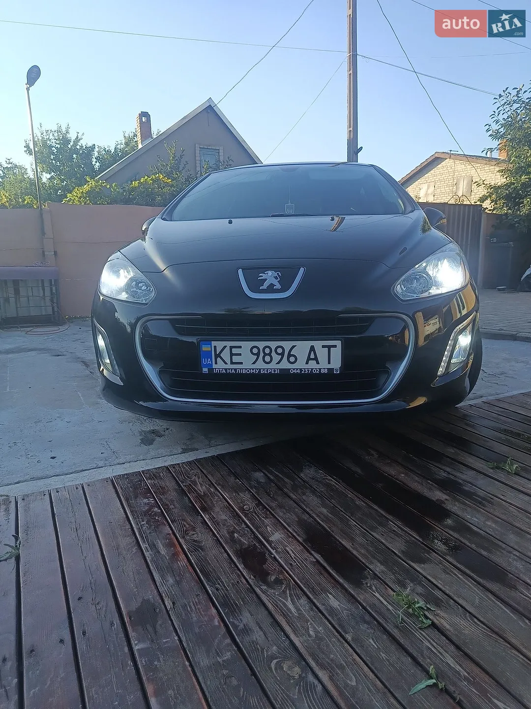 Peugeot 308, 2011