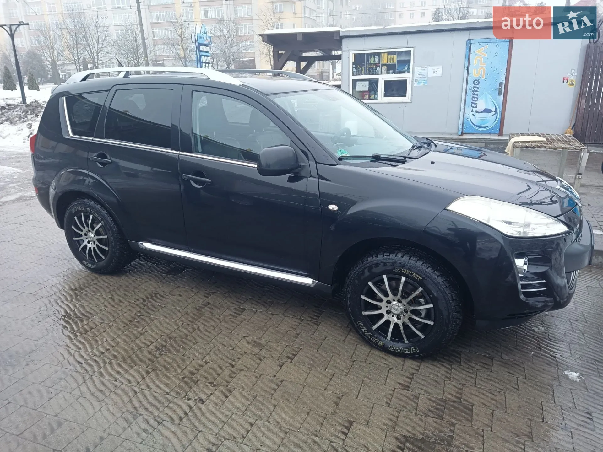 Peugeot 4007, 2010