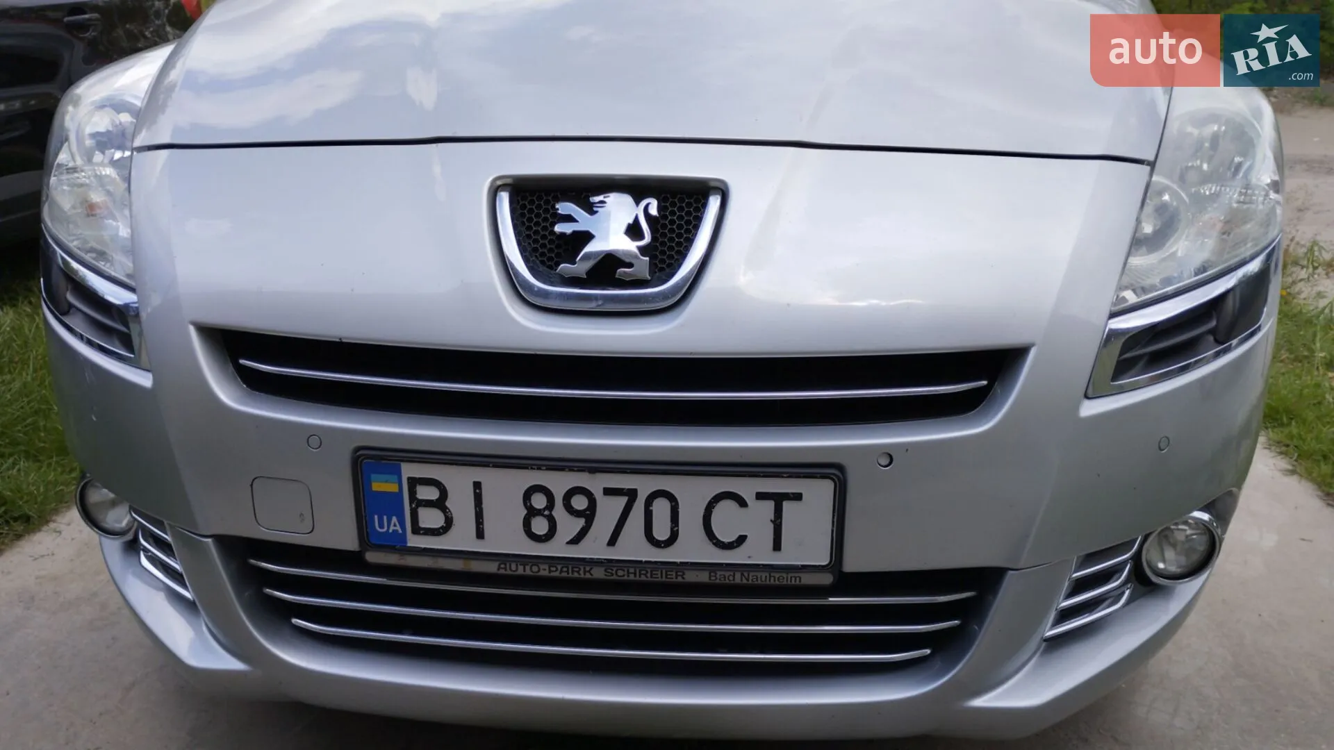 Peugeot 5008, 2011