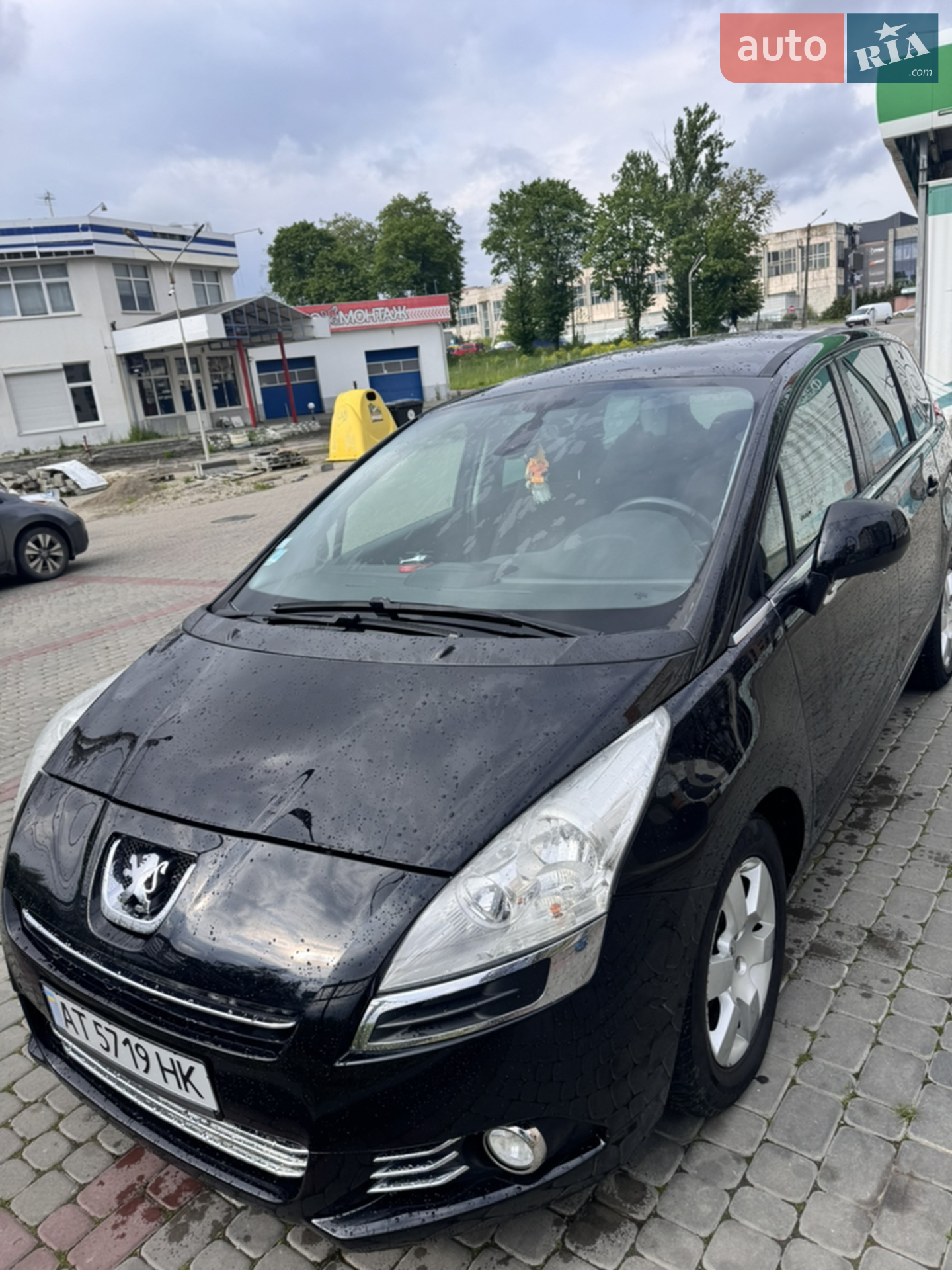 Peugeot 5008, 2012