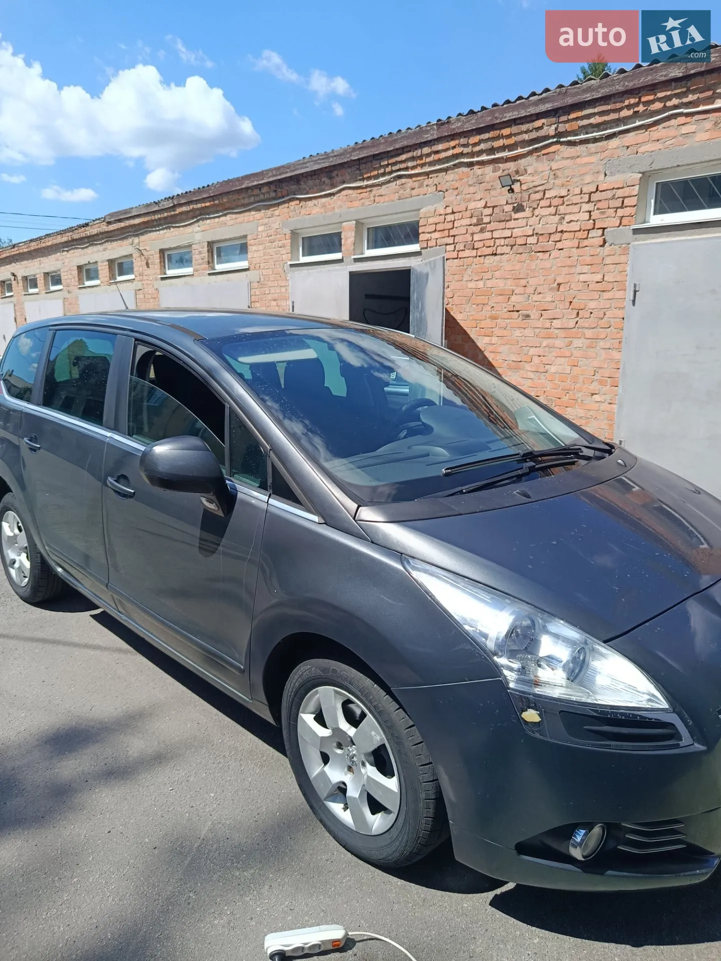 Peugeot 5008, 2012