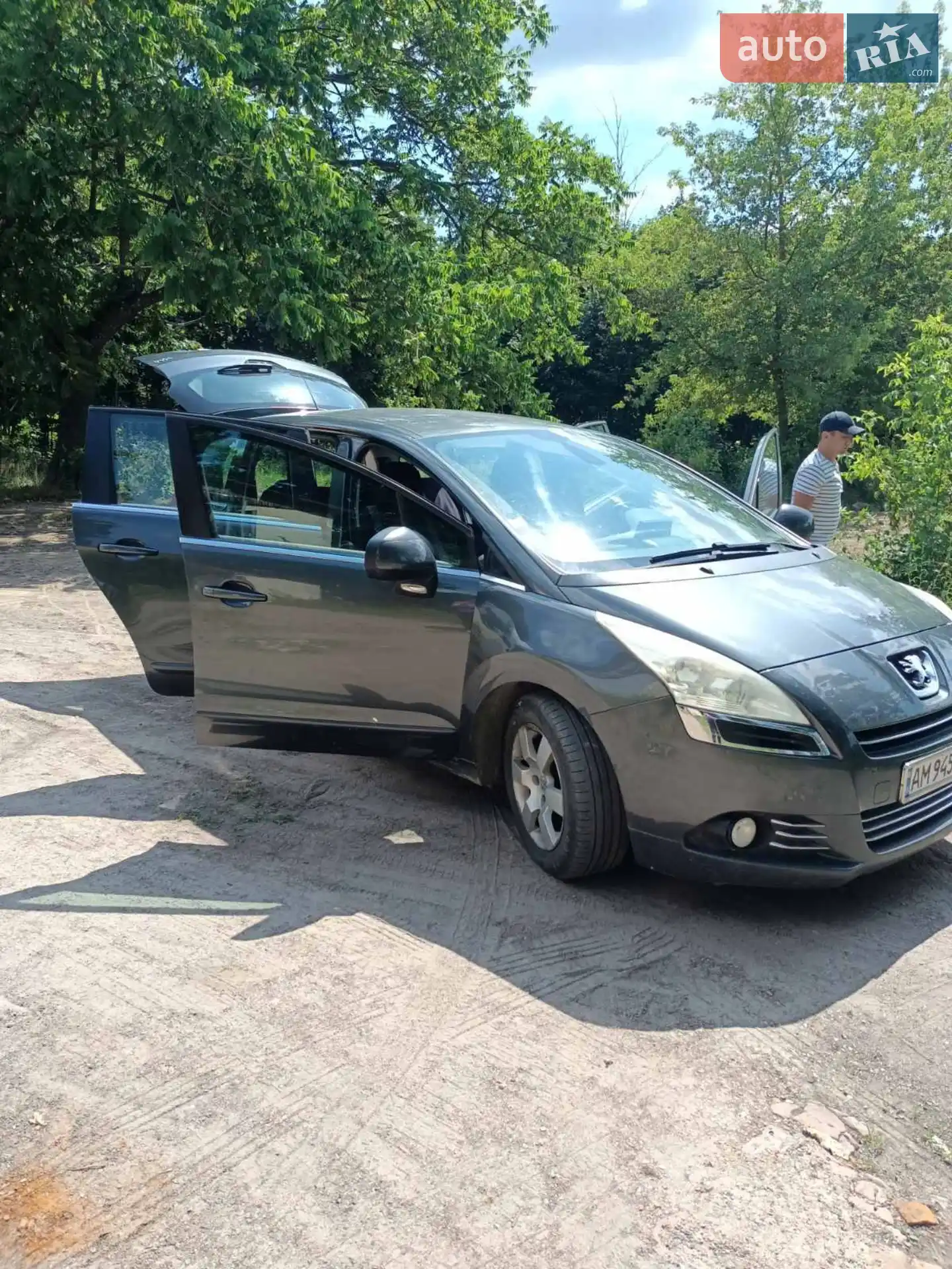 Peugeot 5008, 2010