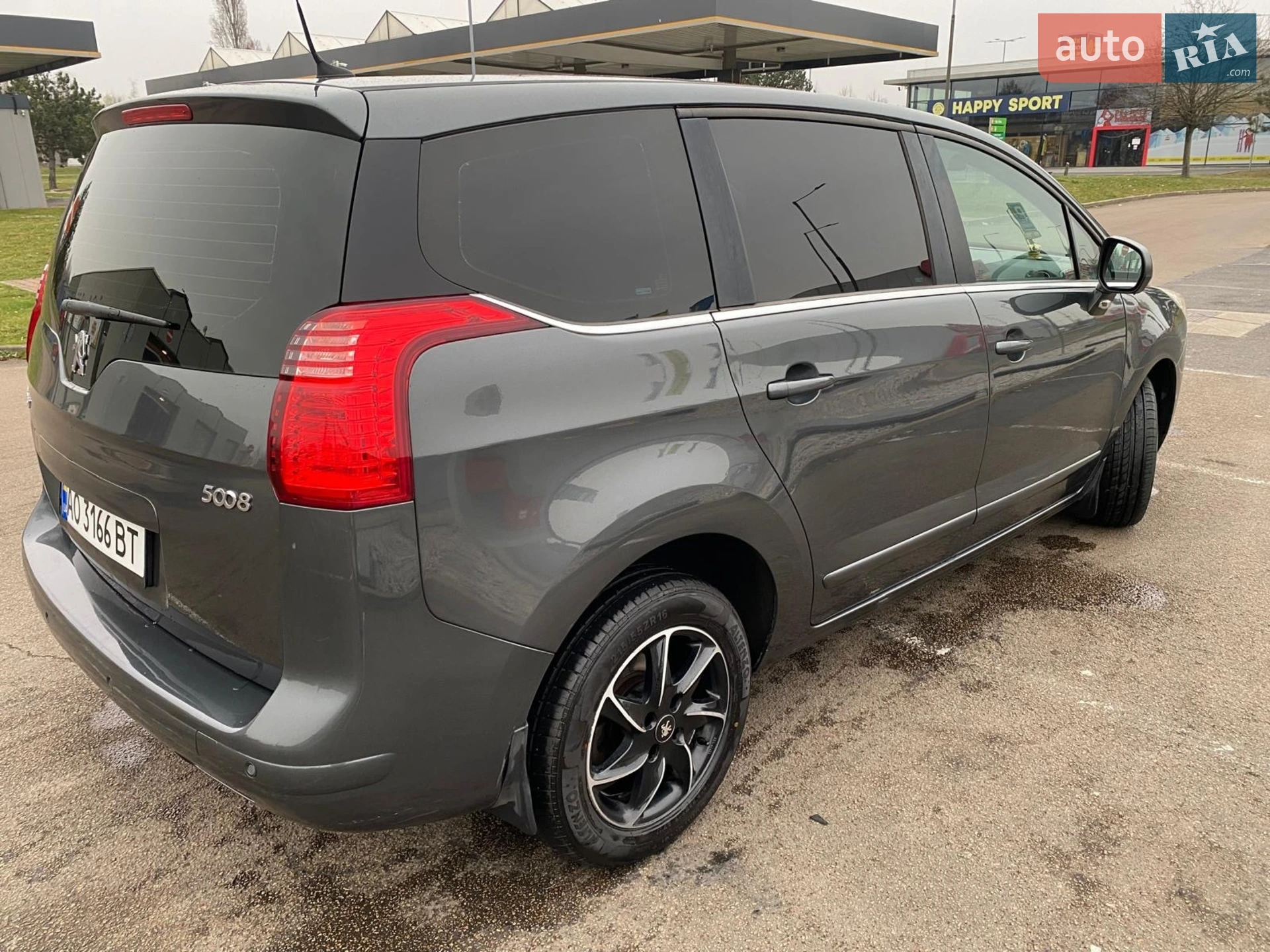 Peugeot 5008, 2012