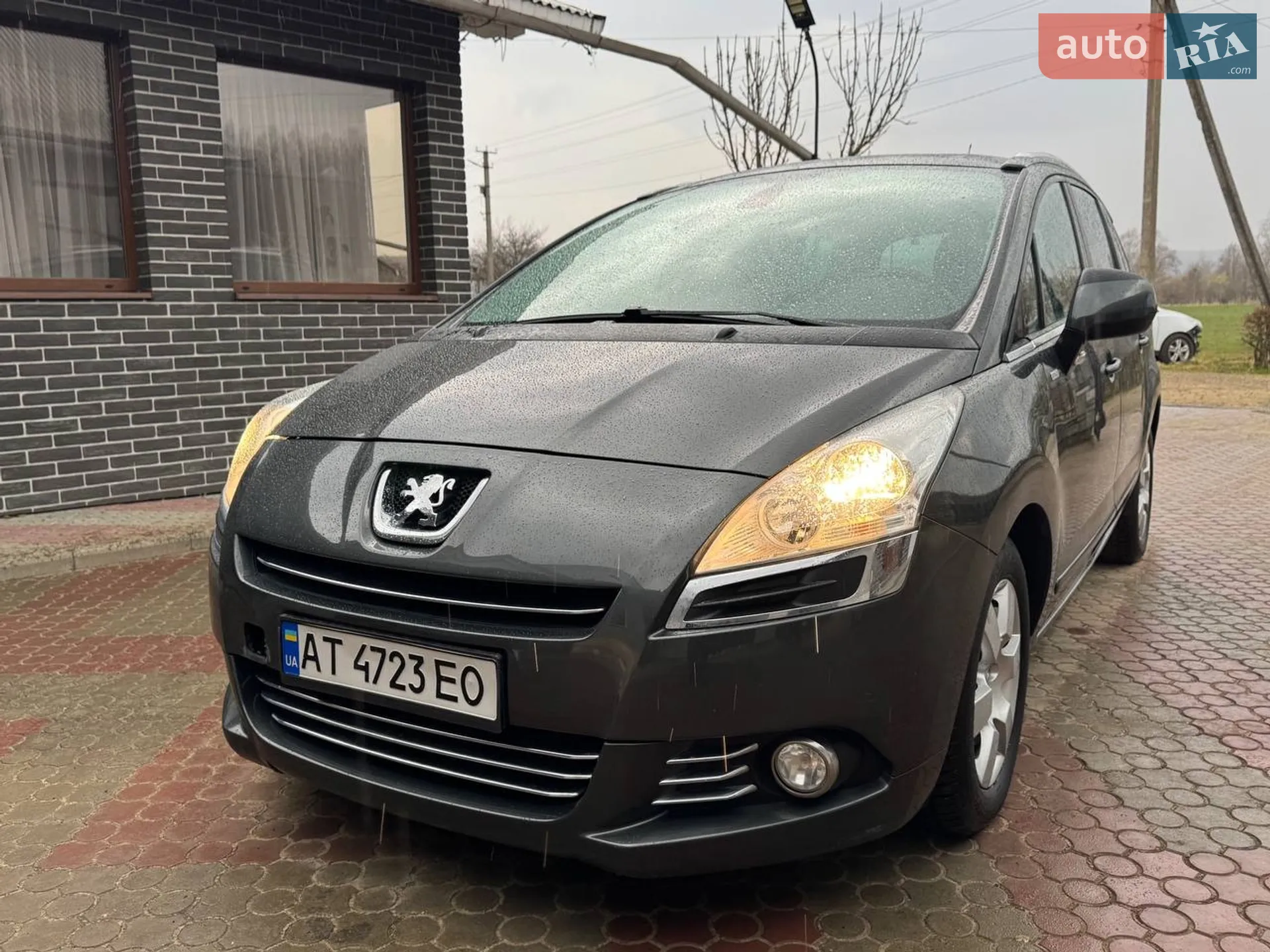 Peugeot 5008, 2013