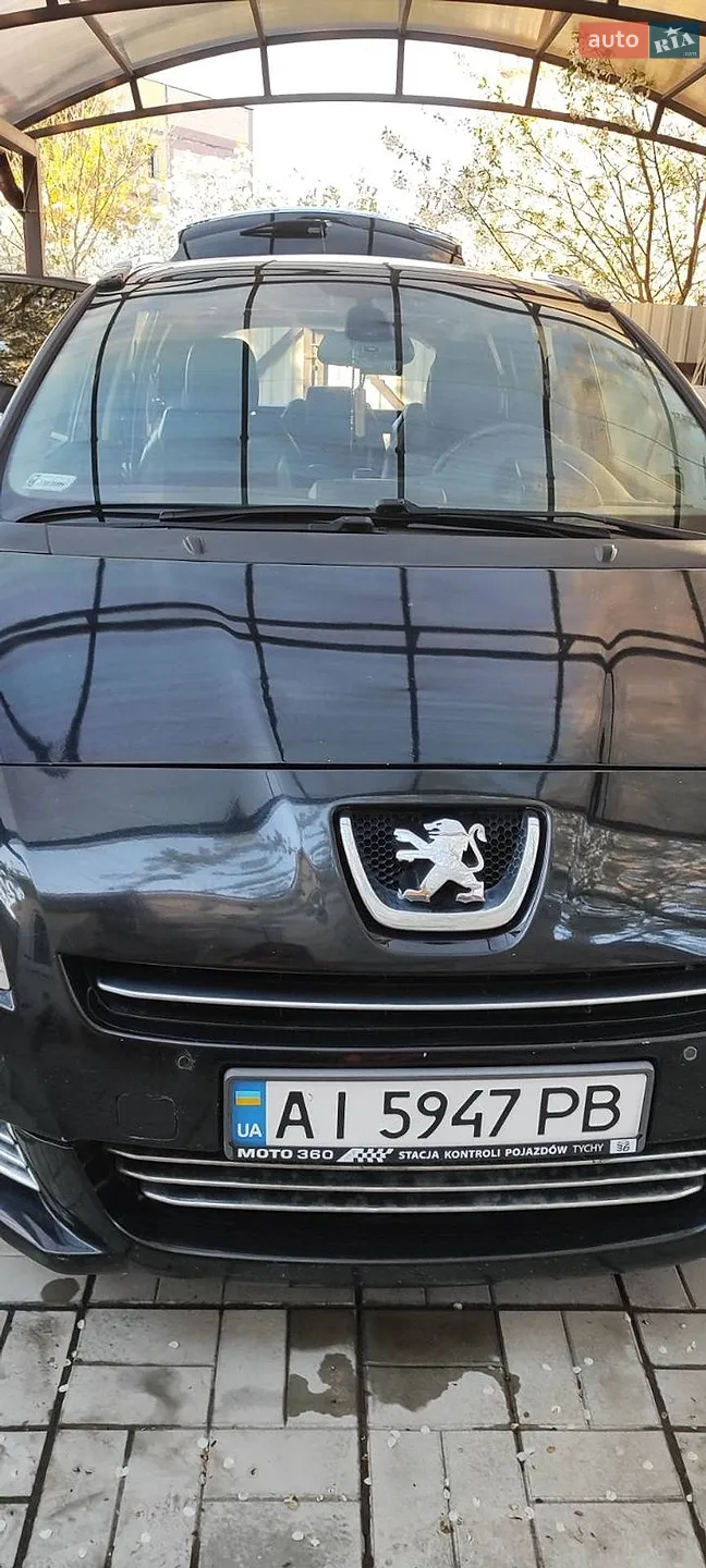 Peugeot 5008, 2010