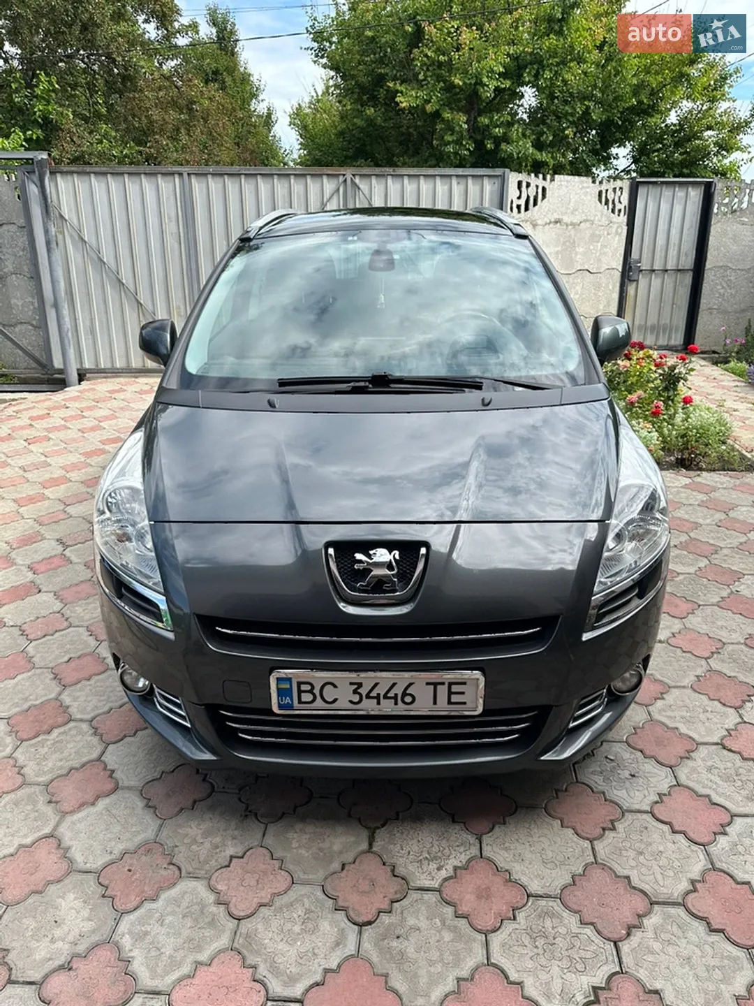 Peugeot 5008, 2010