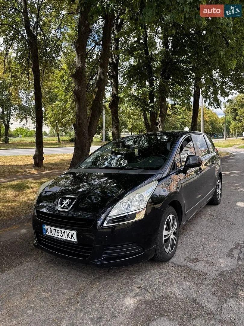Peugeot 5008, 2010