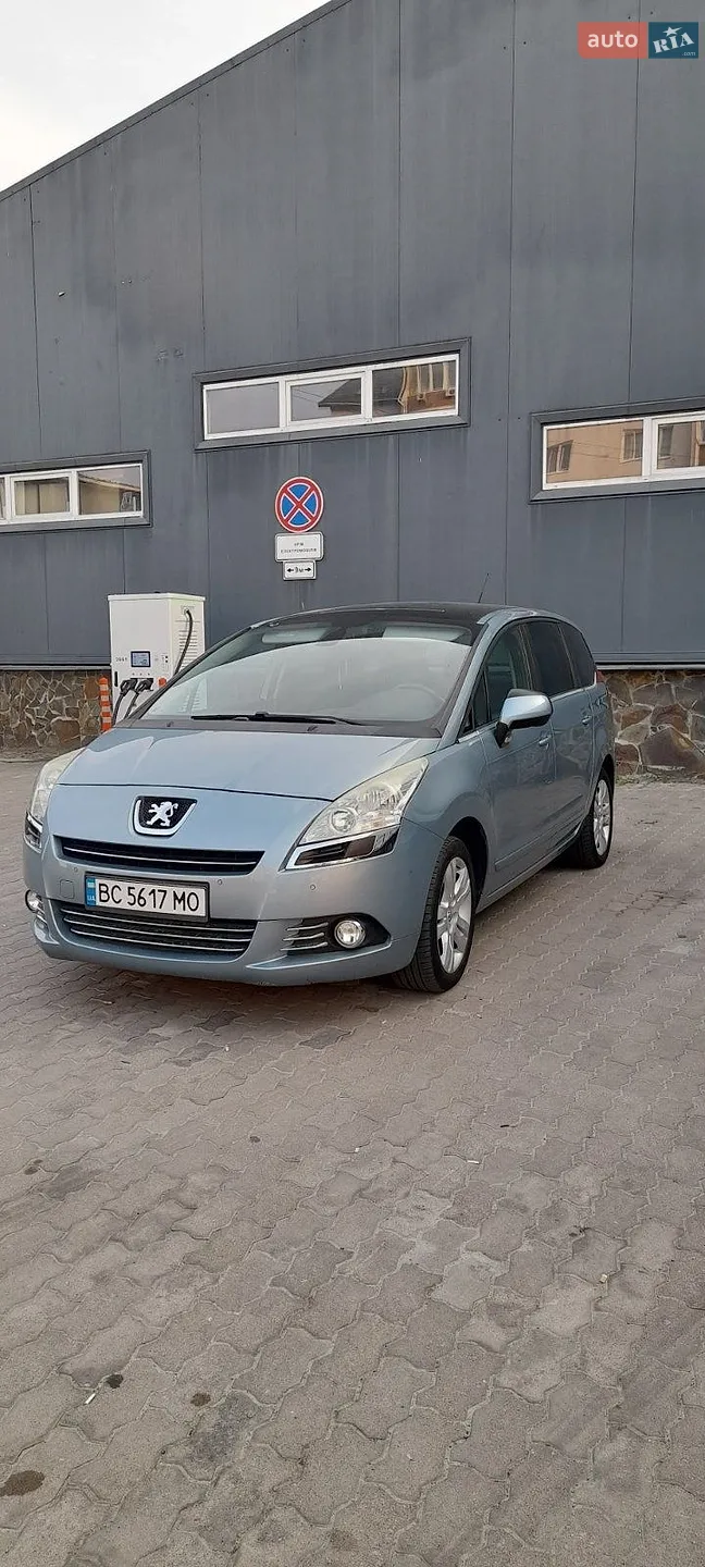 Peugeot 5008, 2009