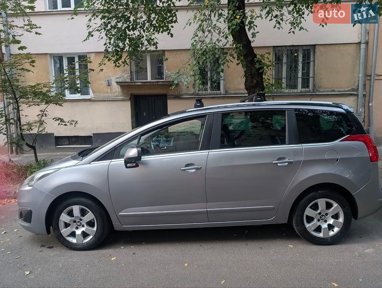 Peugeot 5008, 2015