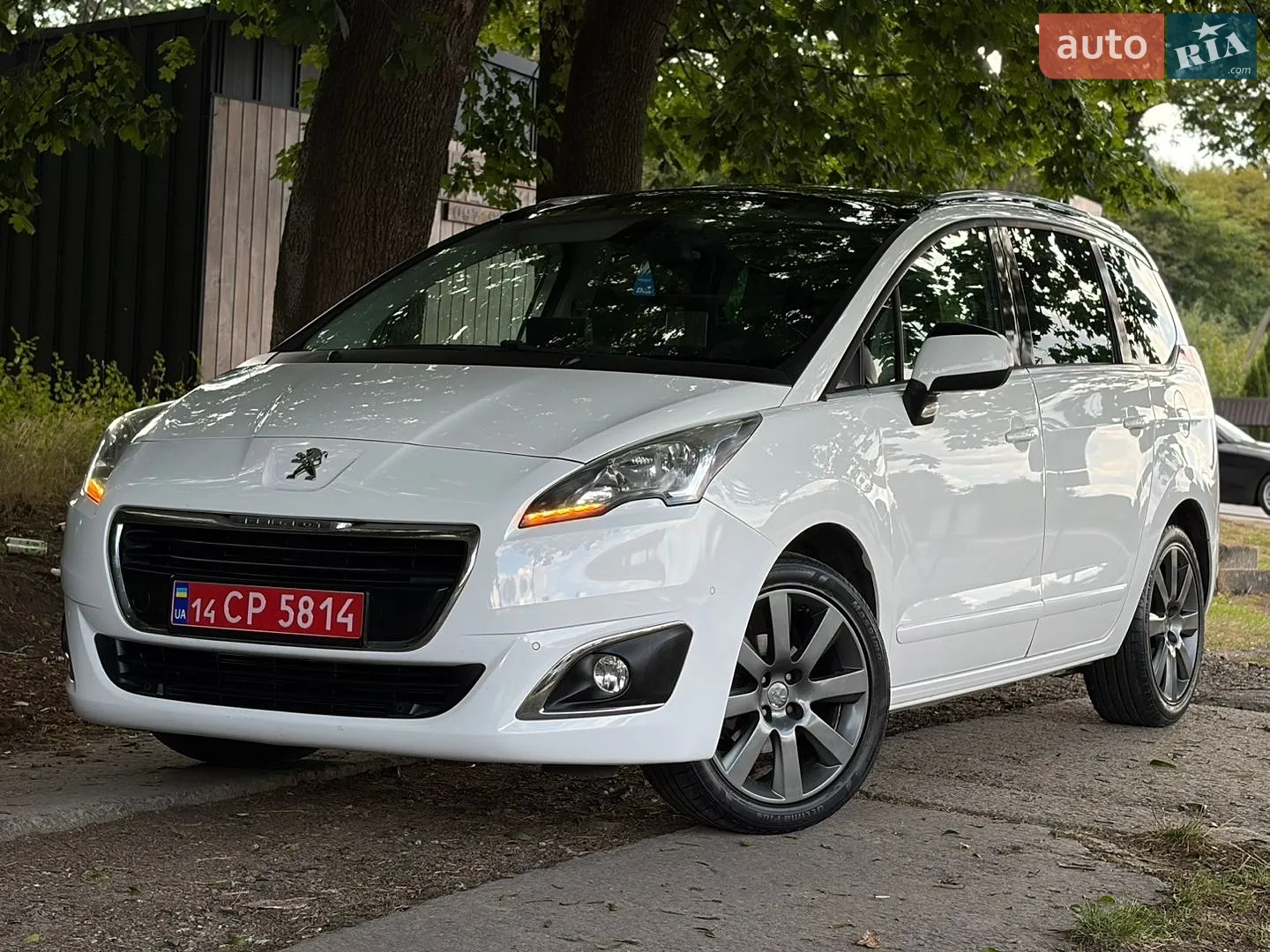 Peugeot 5008, 2015