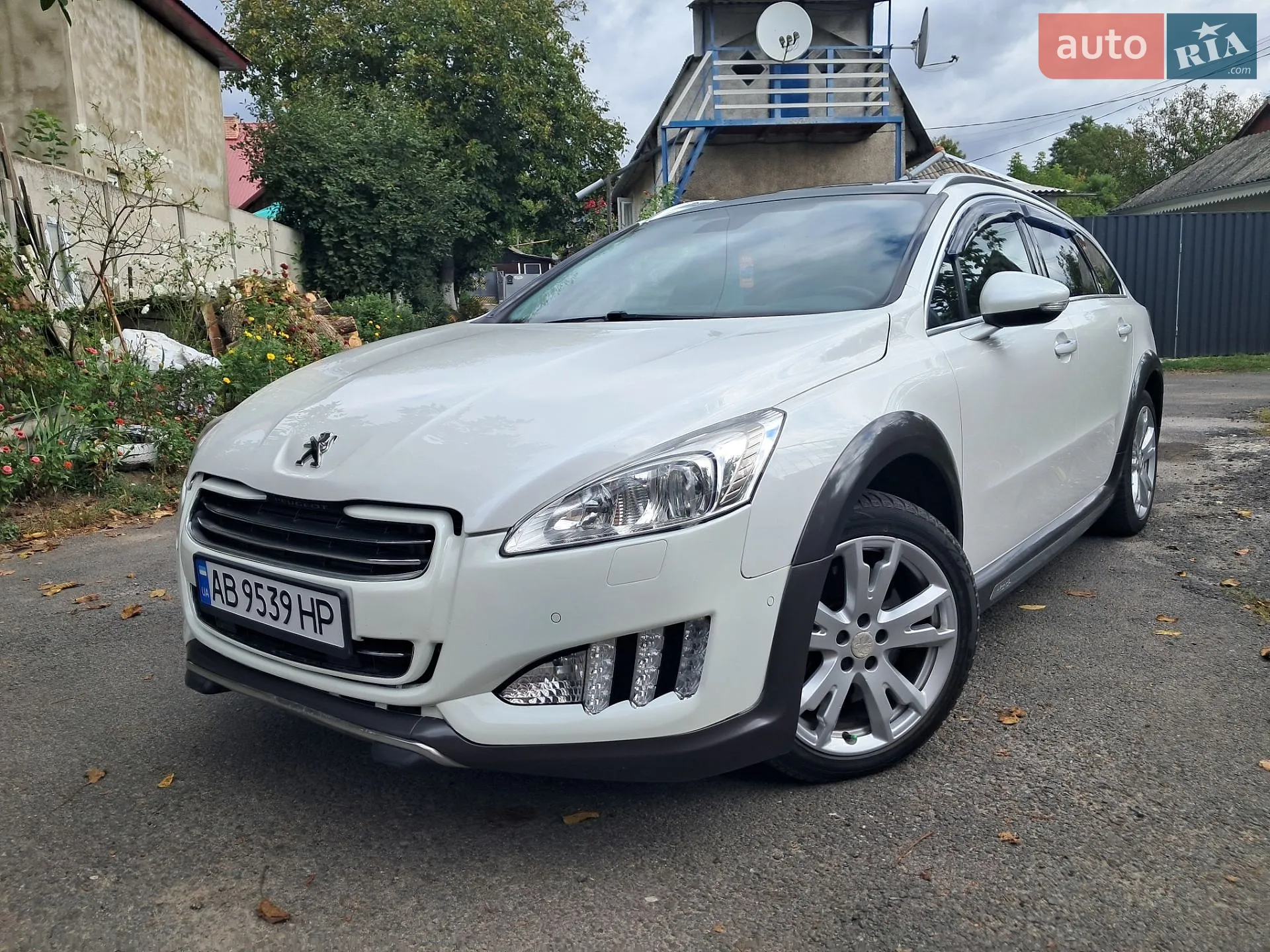 Peugeot 508 RXH, 2012