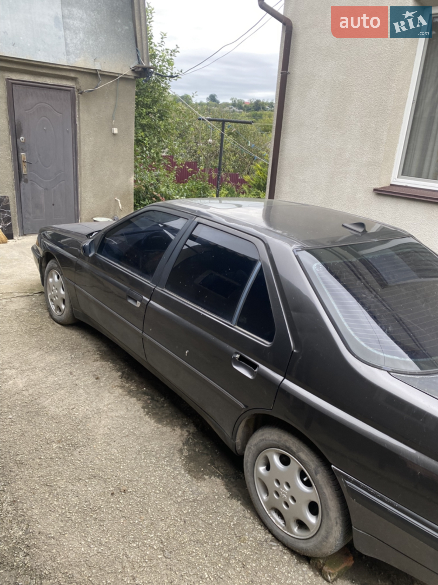 Peugeot 605, 1991