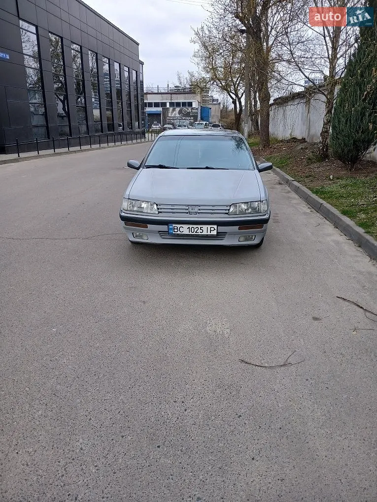 Peugeot 605, 1992